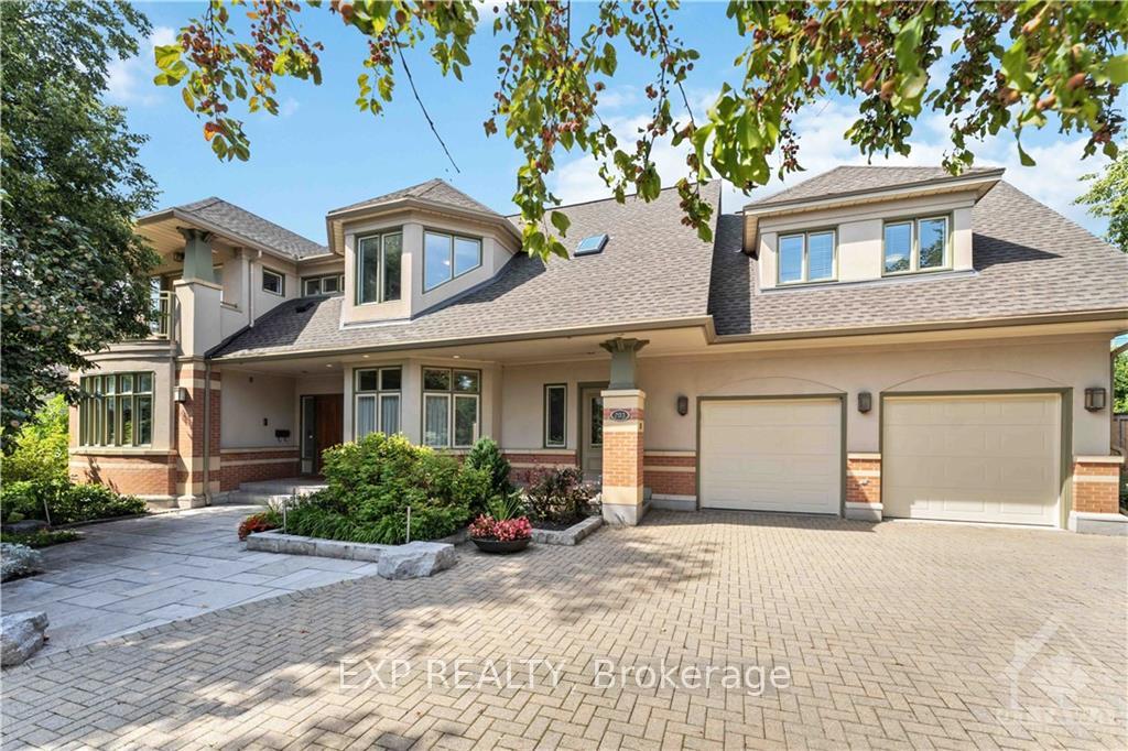 Front of 203 Balmoral Place