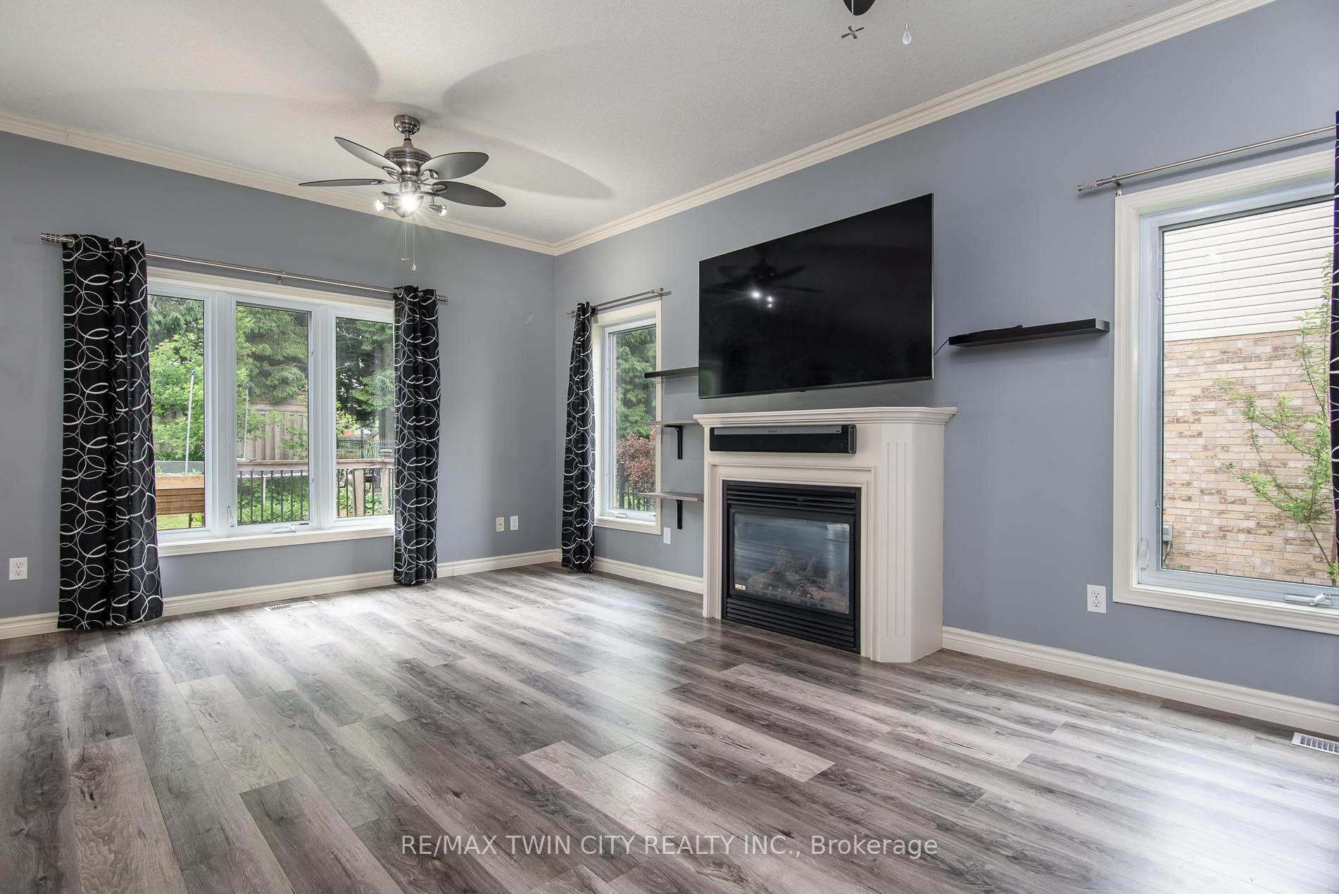 Photo 16 of 178 Ferris Drive, Wellesley — HOMEH