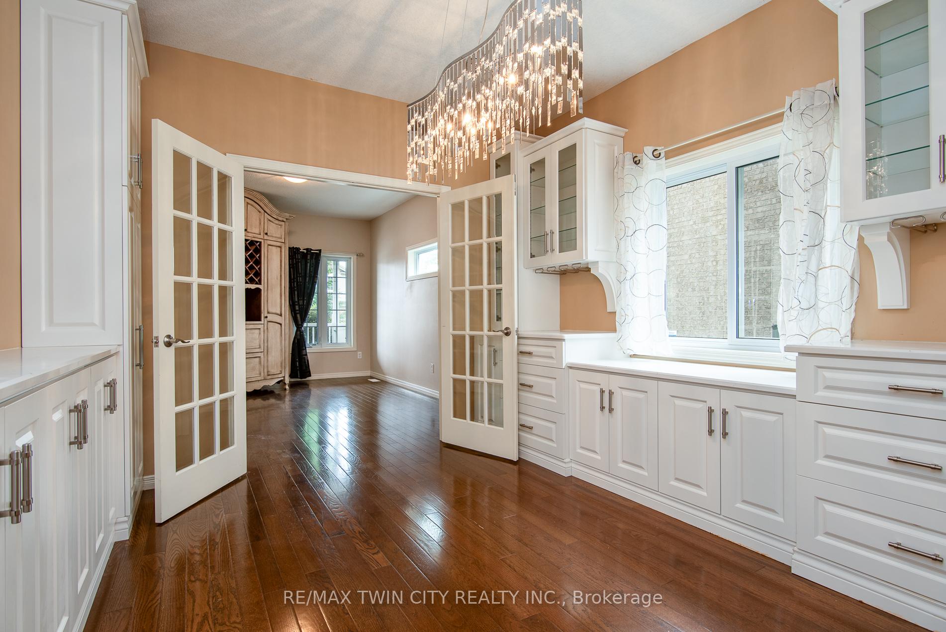 Photo 24 of 178 Ferris Drive, Wellesley — HOMEH