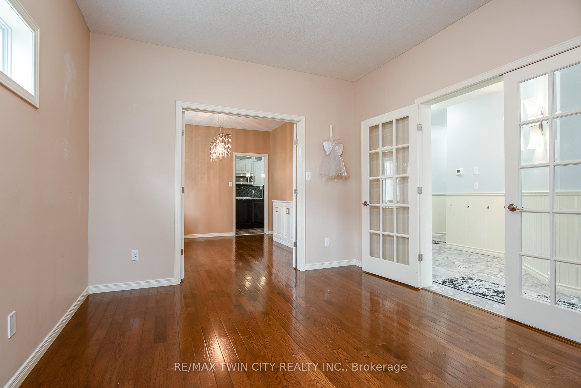 Photo 28 of 178 Ferris Drive, Wellesley — HOMEH