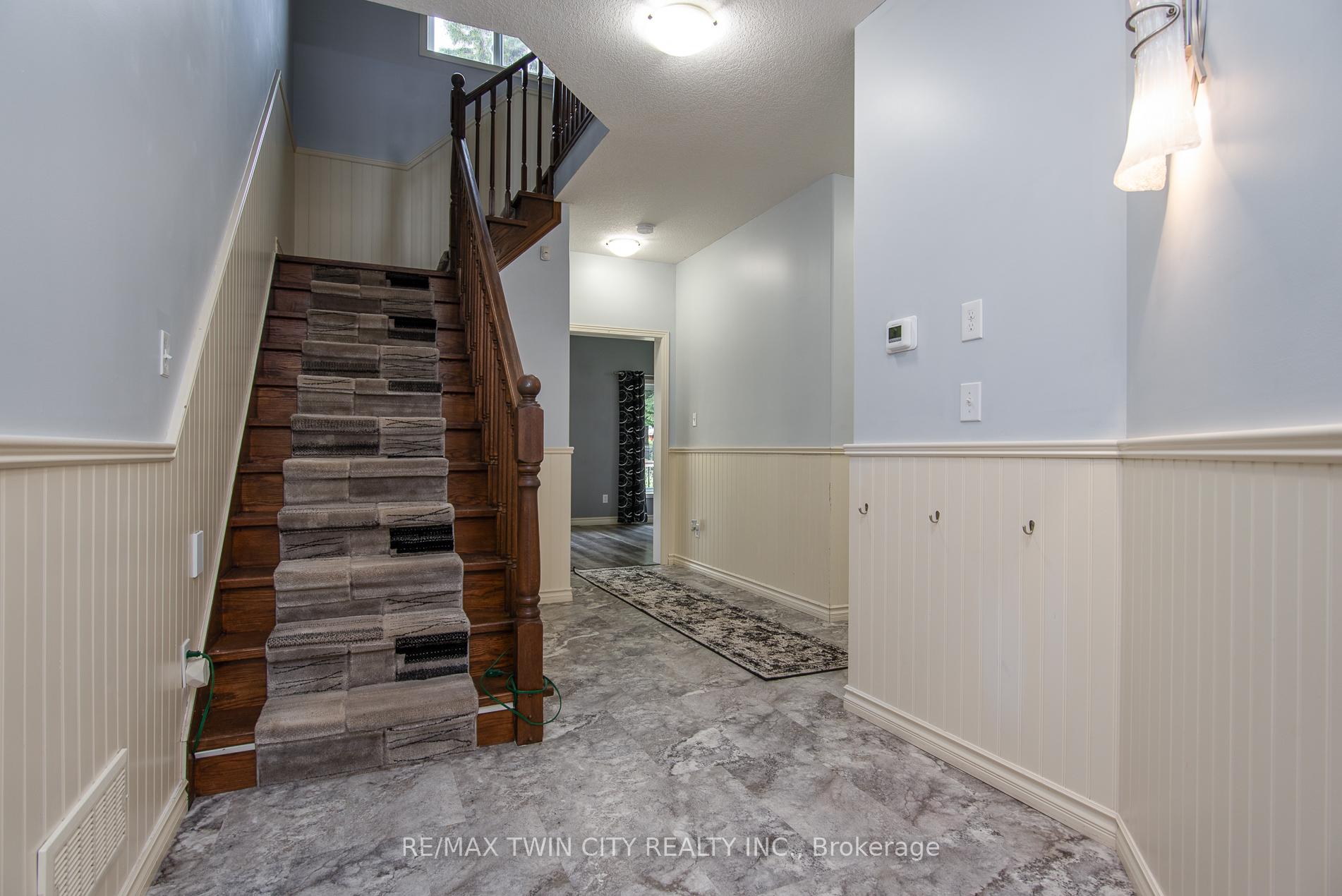 Photo 32 of 178 Ferris Drive, Wellesley — HOMEH