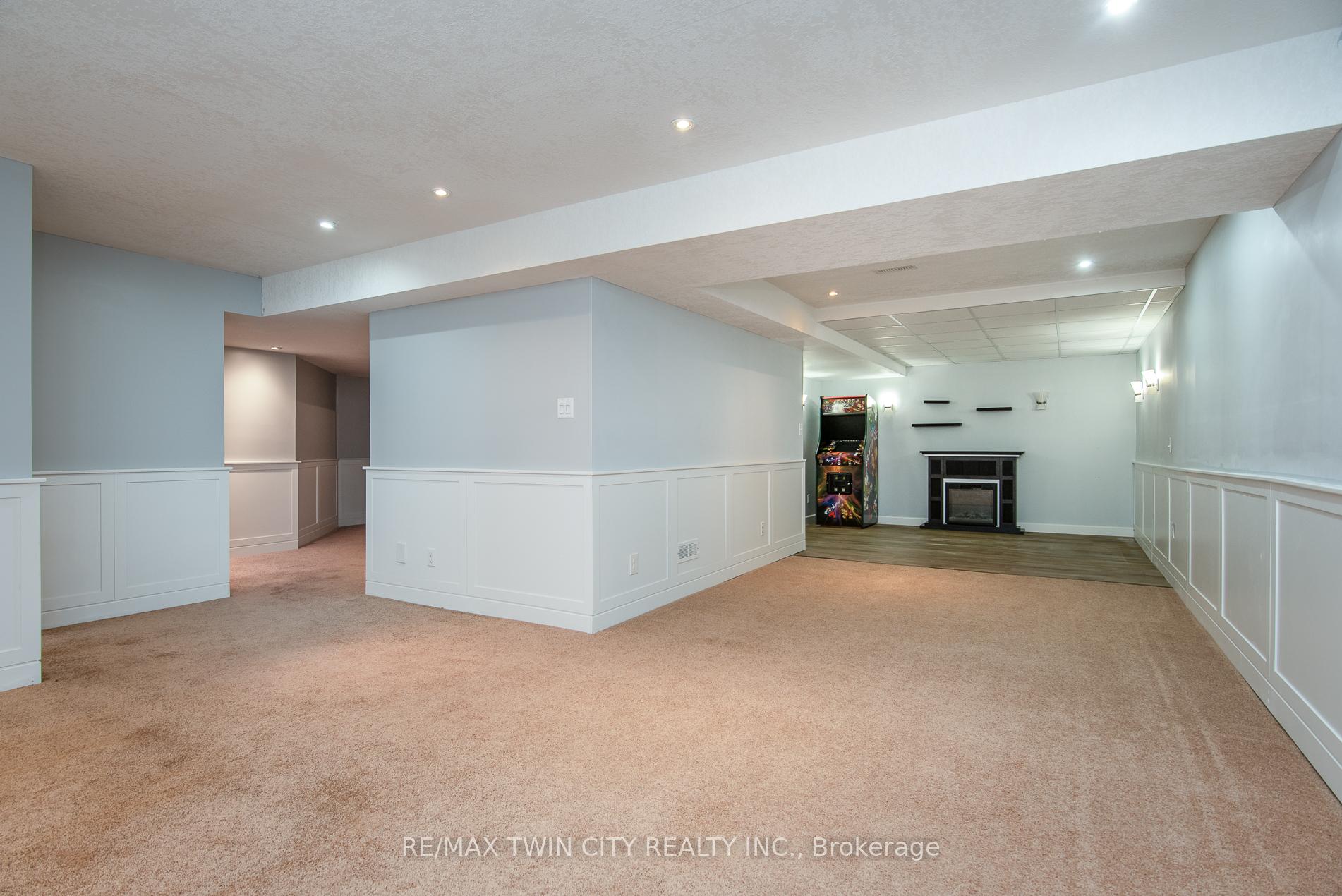 Photo 44 of 178 Ferris Drive, Wellesley — HOMEH