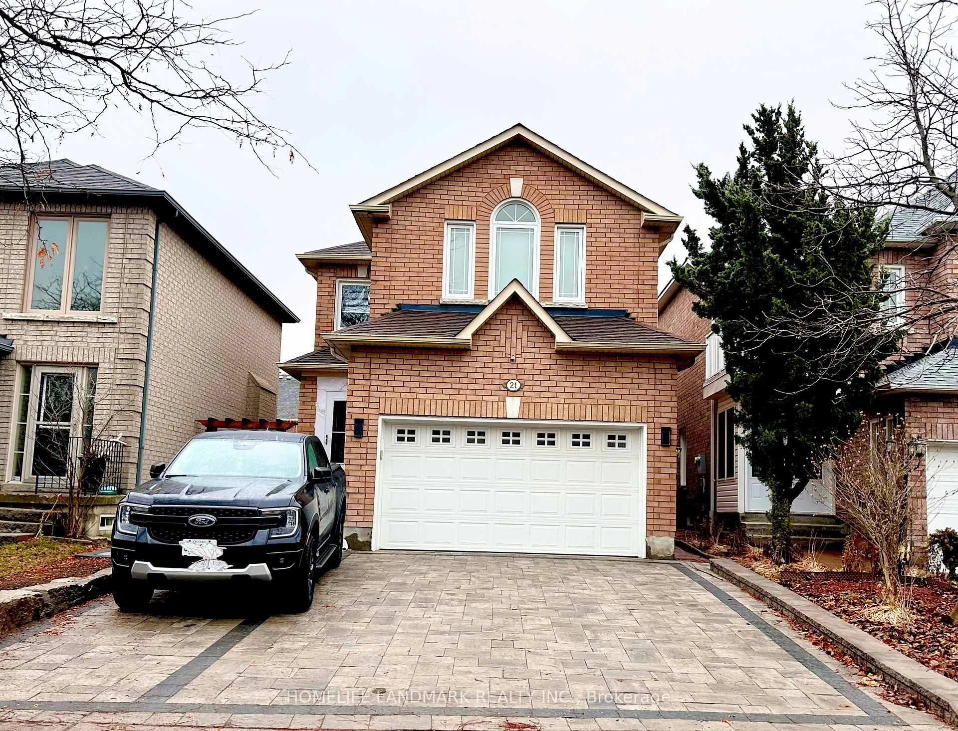 Photo 1 of Unit Bsmt, 21 Villandry Crescent, Vaughan, Maple — HOMEH