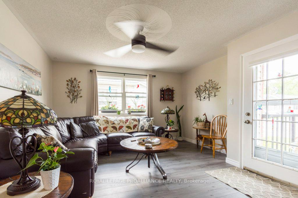 Photo 8 of 412 Victoria Street N, Tweed, Tweed (Village) — HOMEH