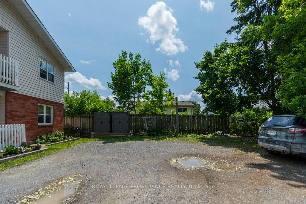 Photo 17 of 412 Victoria Street N, Tweed, Tweed (Village) — HOMEH