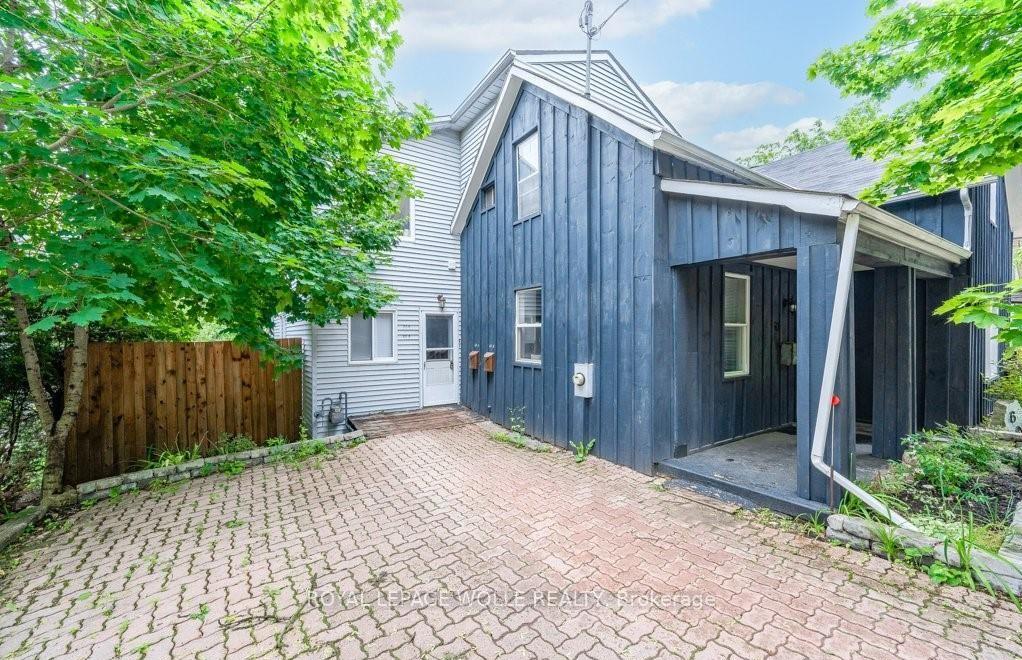Photo 2 of Unit B, 60 George Street, Waterloo — HOMEH