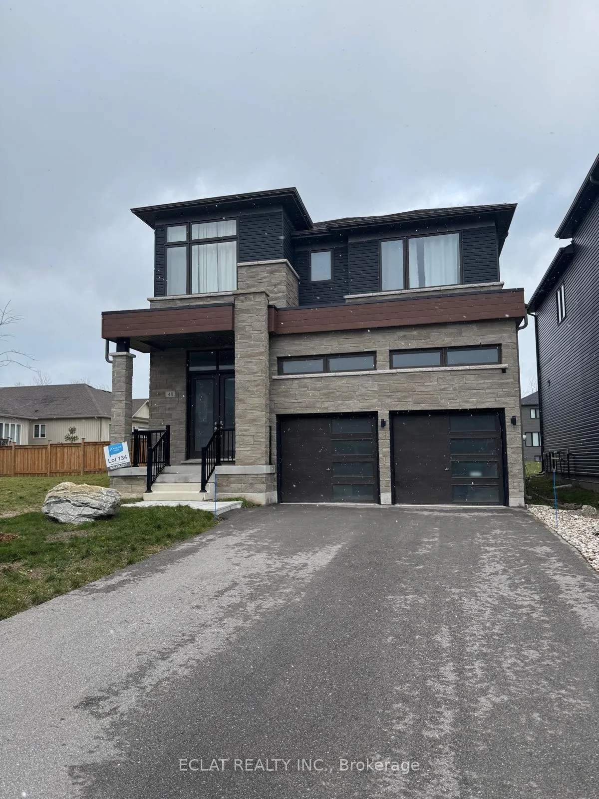 Photo 1 of 48 Simona Avenue, Wasaga Beach — HOMEH