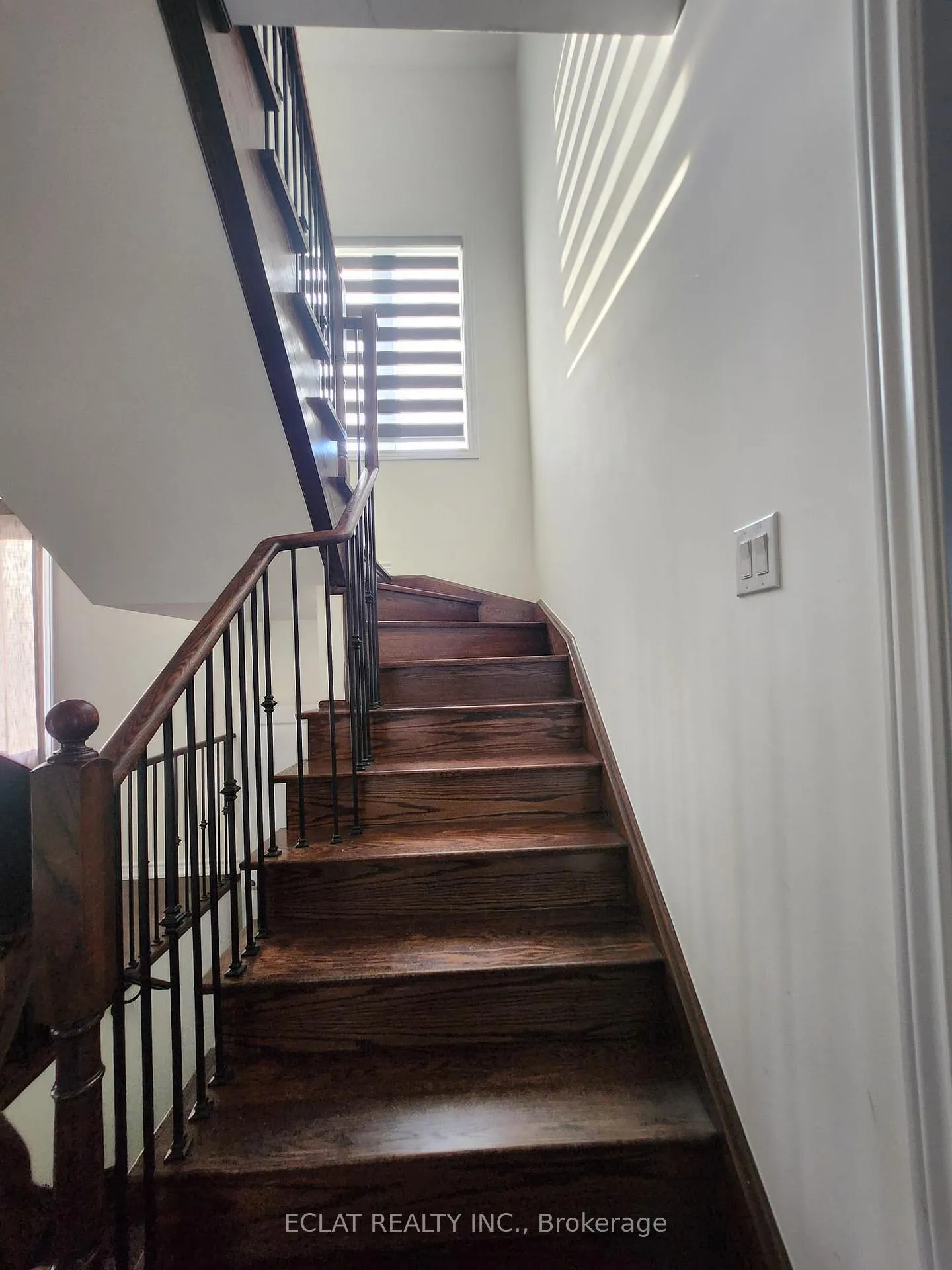 Photo 11 of 48 Simona Avenue, Wasaga Beach — HOMEH