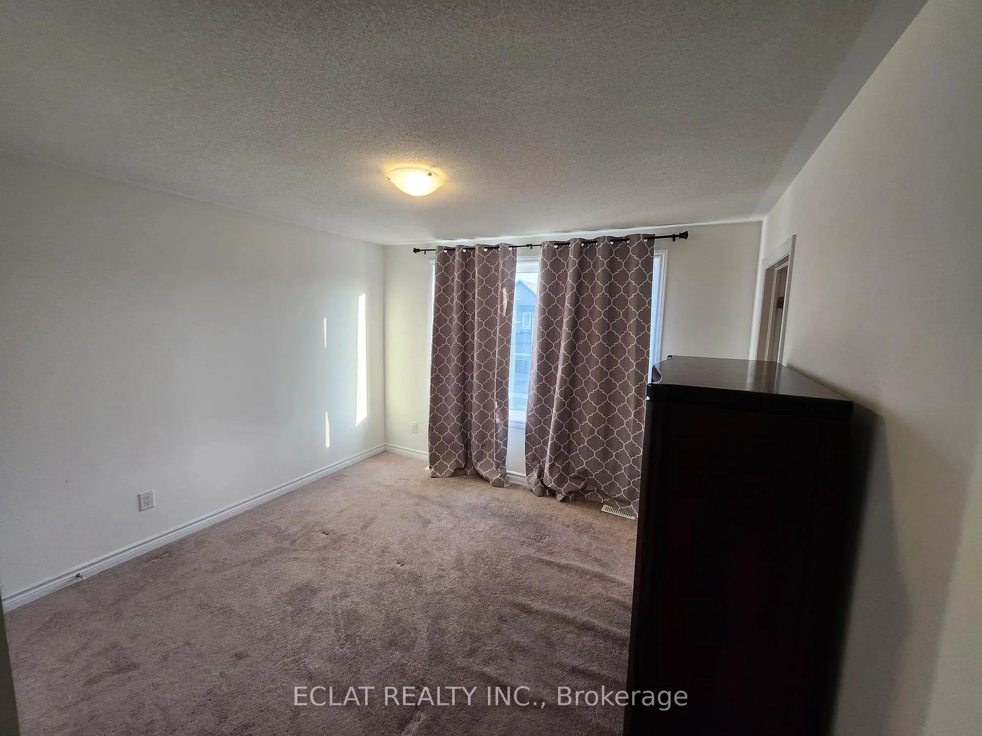 Photo 25 of 48 Simona Avenue, Wasaga Beach — HOMEH