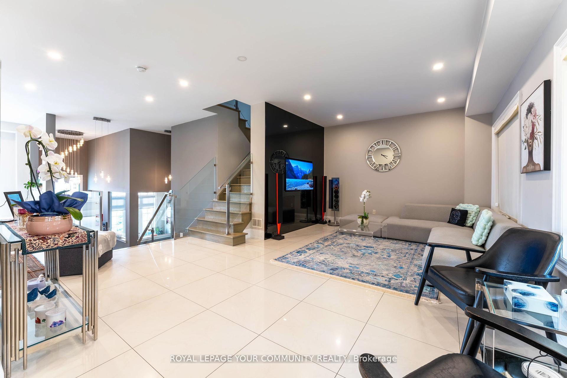 Photo 6 of 339 Thomas Cook Avenue, Vaughan, Patterson — HOMEH