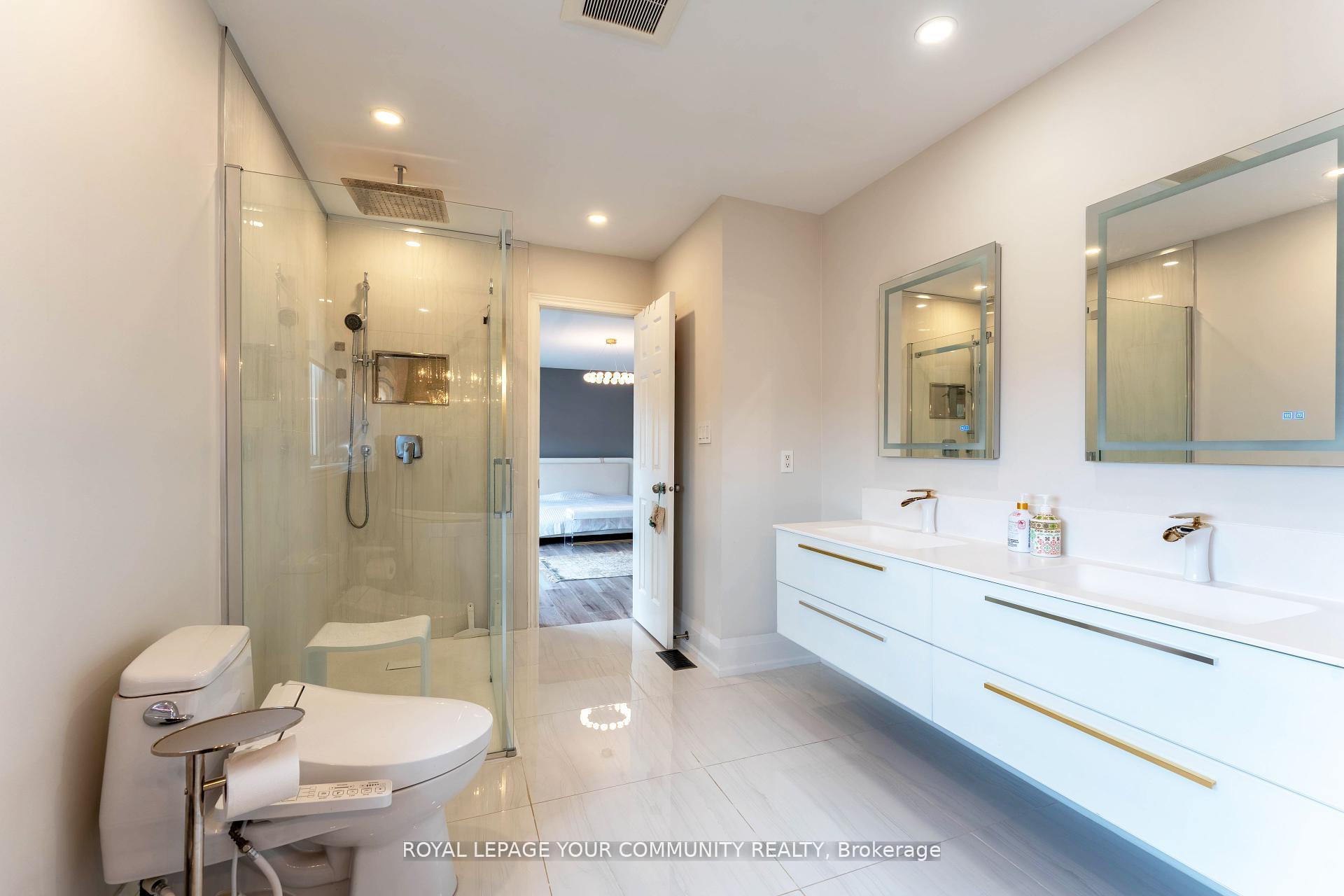 Photo 37 of 339 Thomas Cook Avenue, Vaughan, Patterson — HOMEH