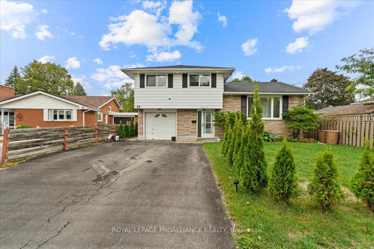 Photo 1 of 44 Meadowvale Avenue, Belleville, Belleville Ward — HOMEH