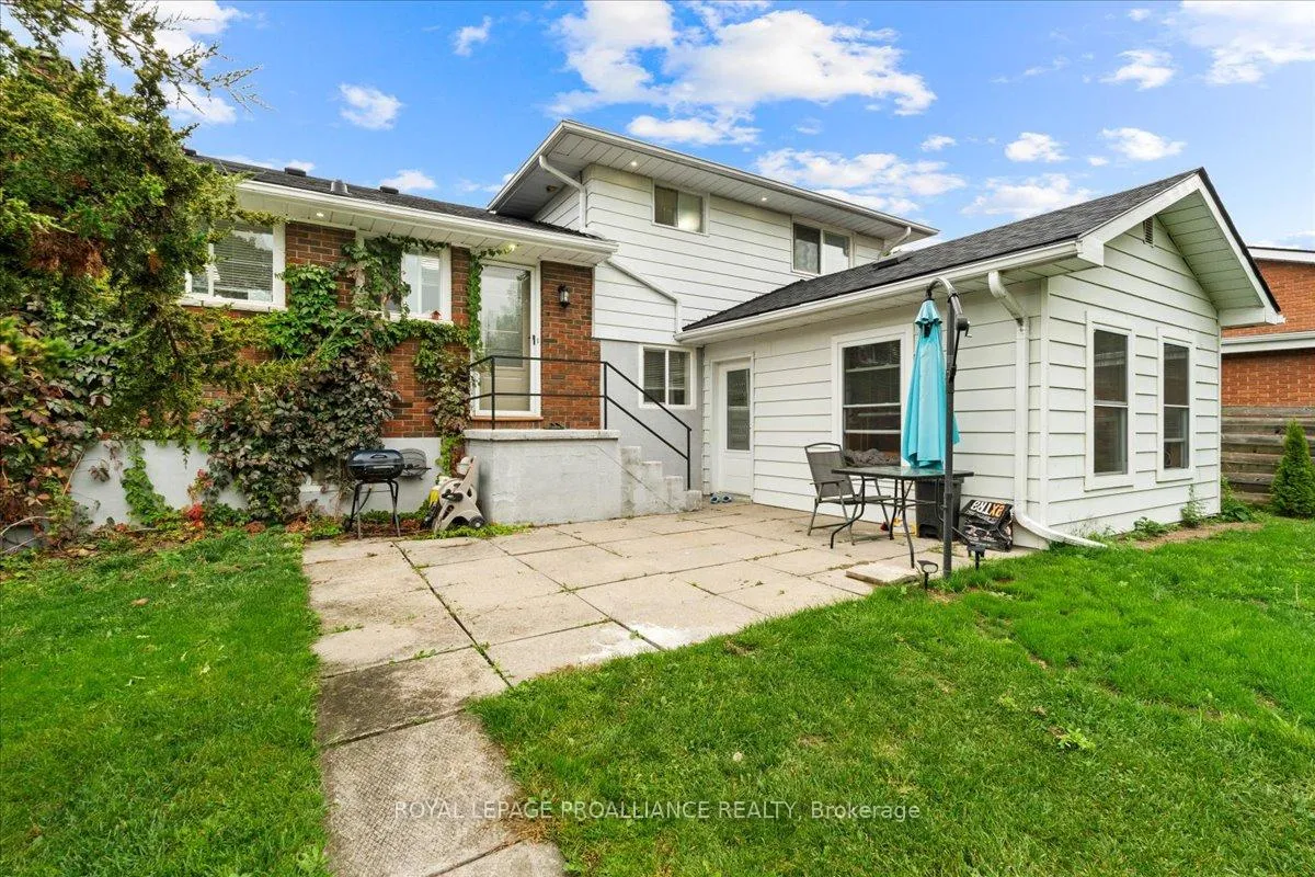 Photo 43 of 44 Meadowvale Avenue, Belleville, Belleville Ward — HOMEH