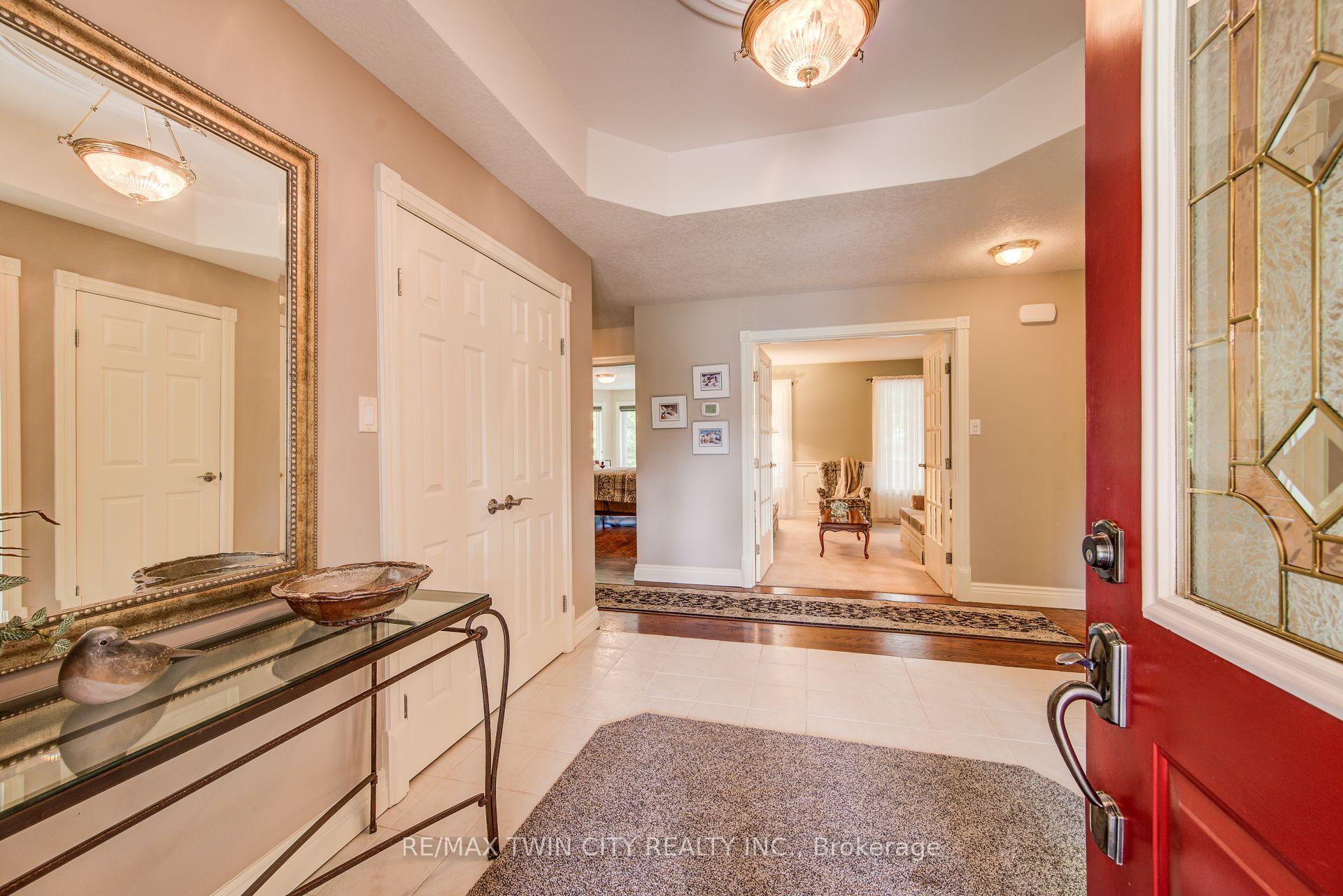 Photo 8 of 48 Peter Street, Wellesley — HOMEH