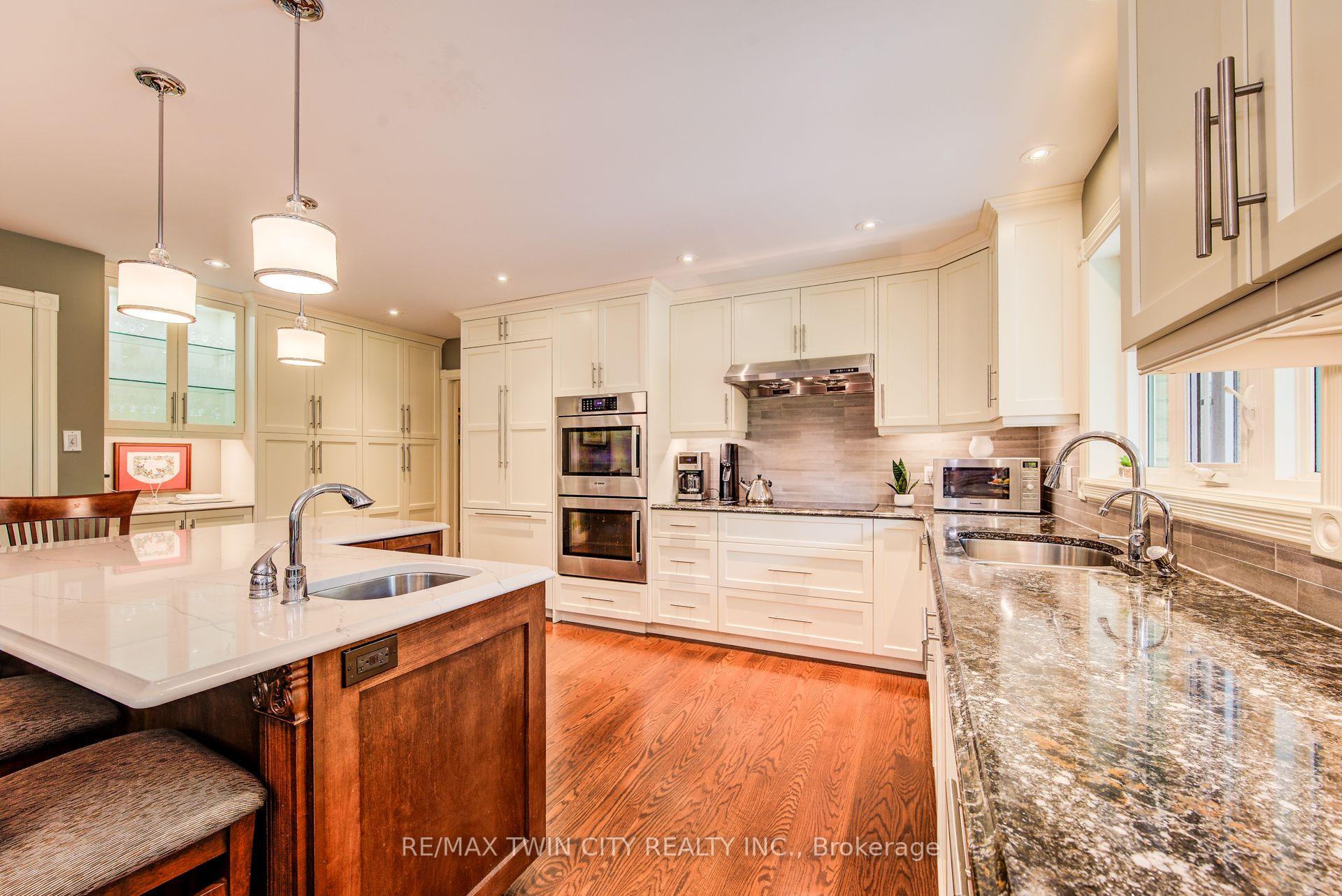 Photo 16 of 48 Peter Street, Wellesley — HOMEH