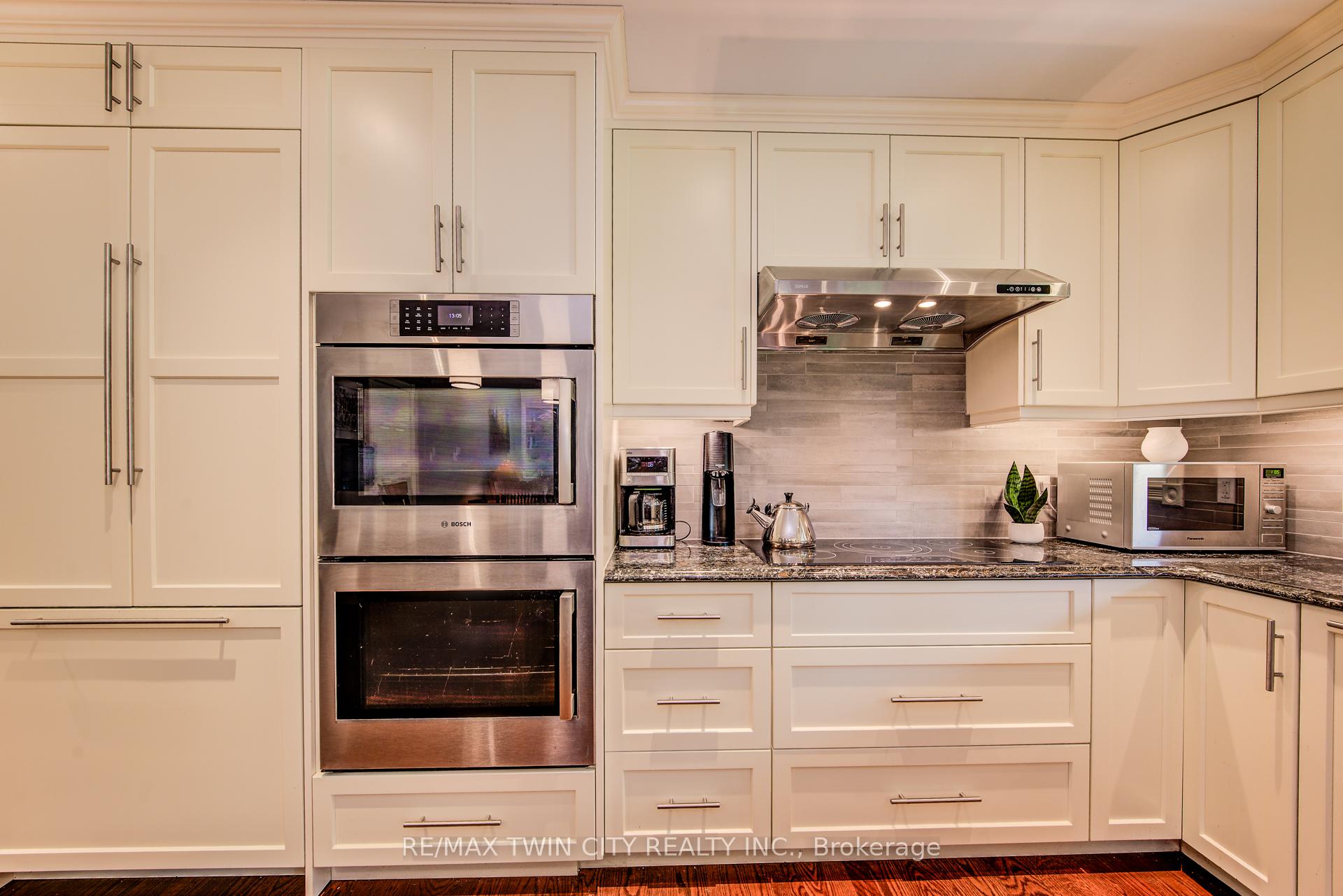 Photo 18 of 48 Peter Street, Wellesley — HOMEH