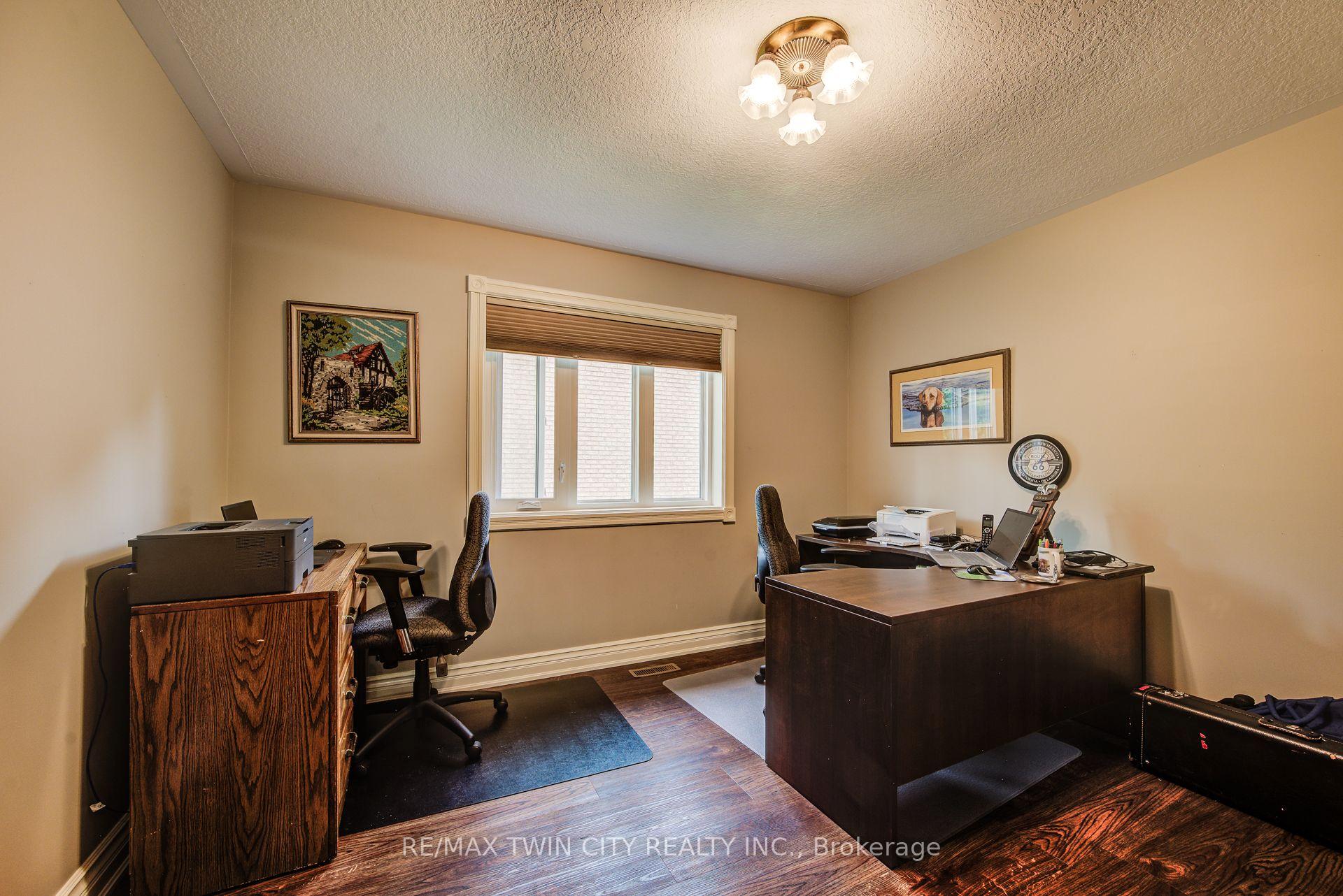 Photo 37 of 48 Peter Street, Wellesley — HOMEH