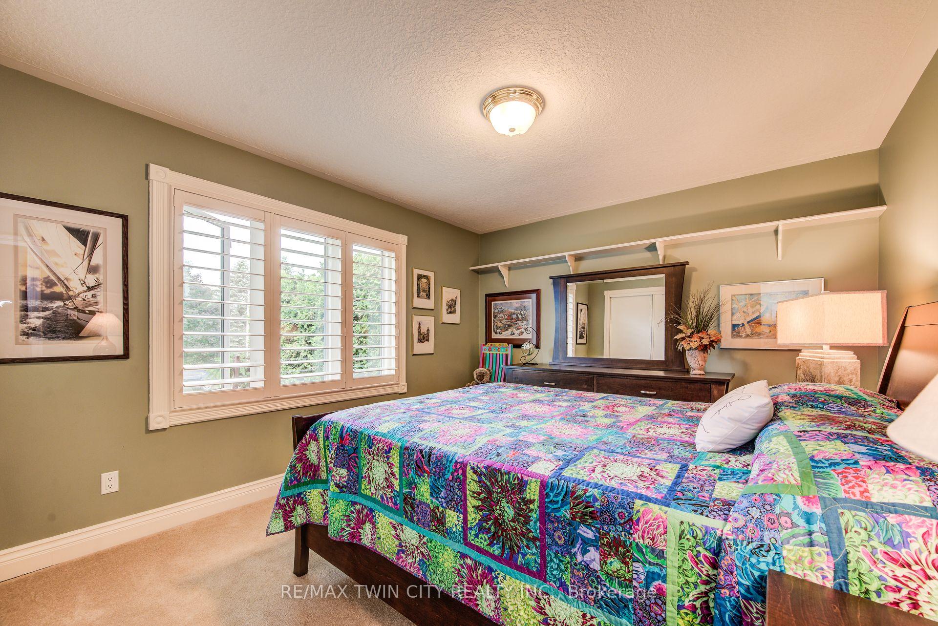Photo 38 of 48 Peter Street, Wellesley — HOMEH
