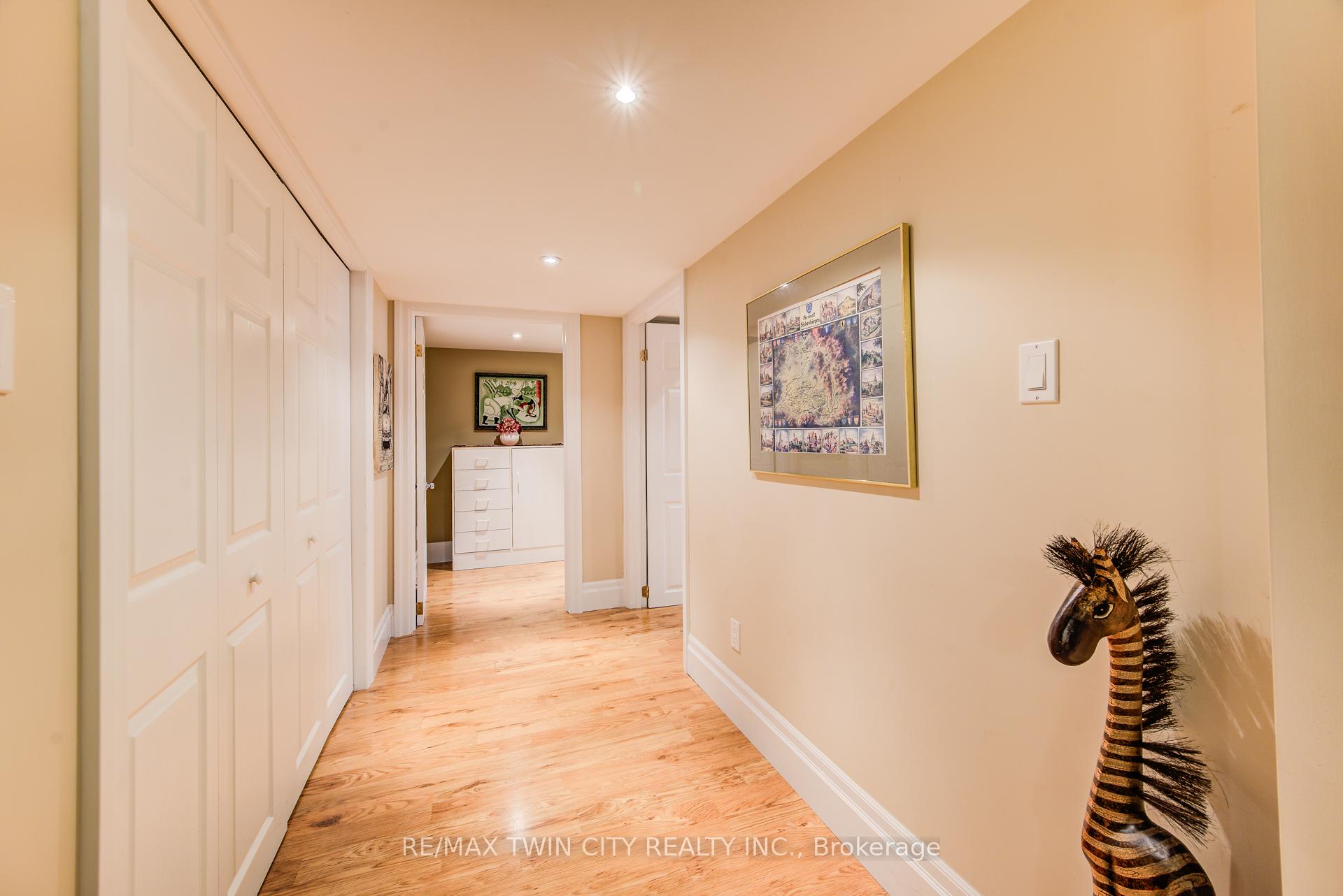 Photo 40 of 48 Peter Street, Wellesley — HOMEH
