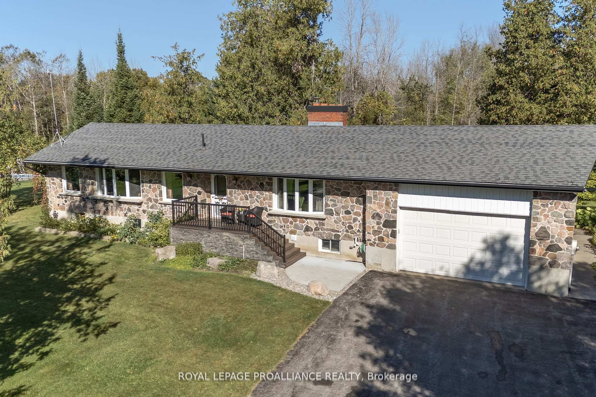 Photo 2 of 1981 Casey Road, Tyendinaga, Tyendinaga Township — HOMEH