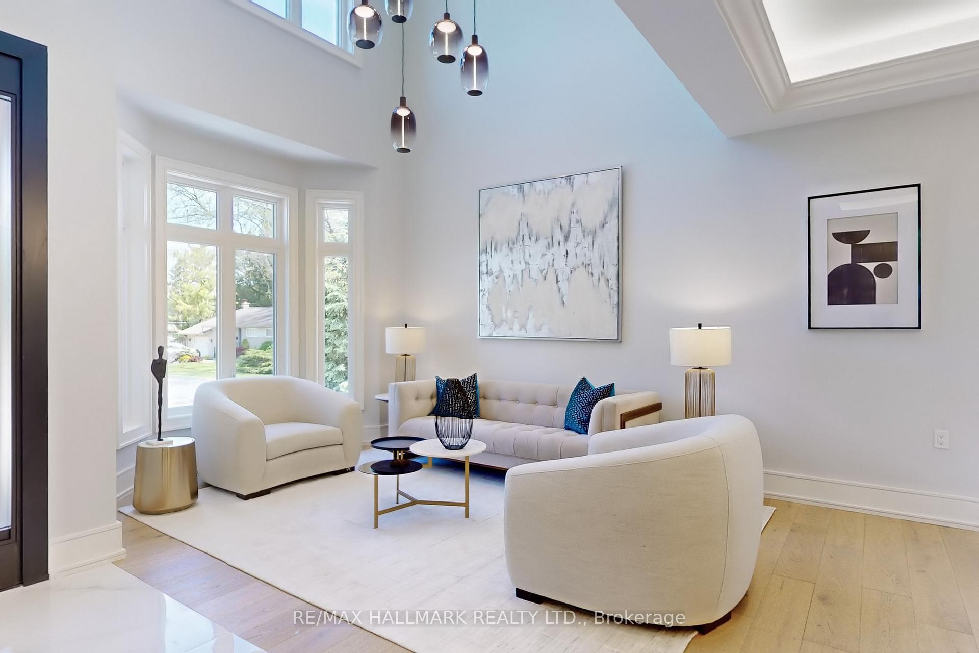 Photo 8 of 83 Richardson Drive, Aurora, Aurora Highlands — HOMEH