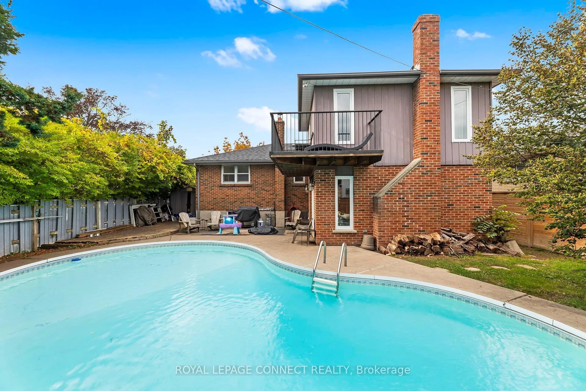 Photo 3 of 166 Clements Road E, Ajax, South East — HOMEH
