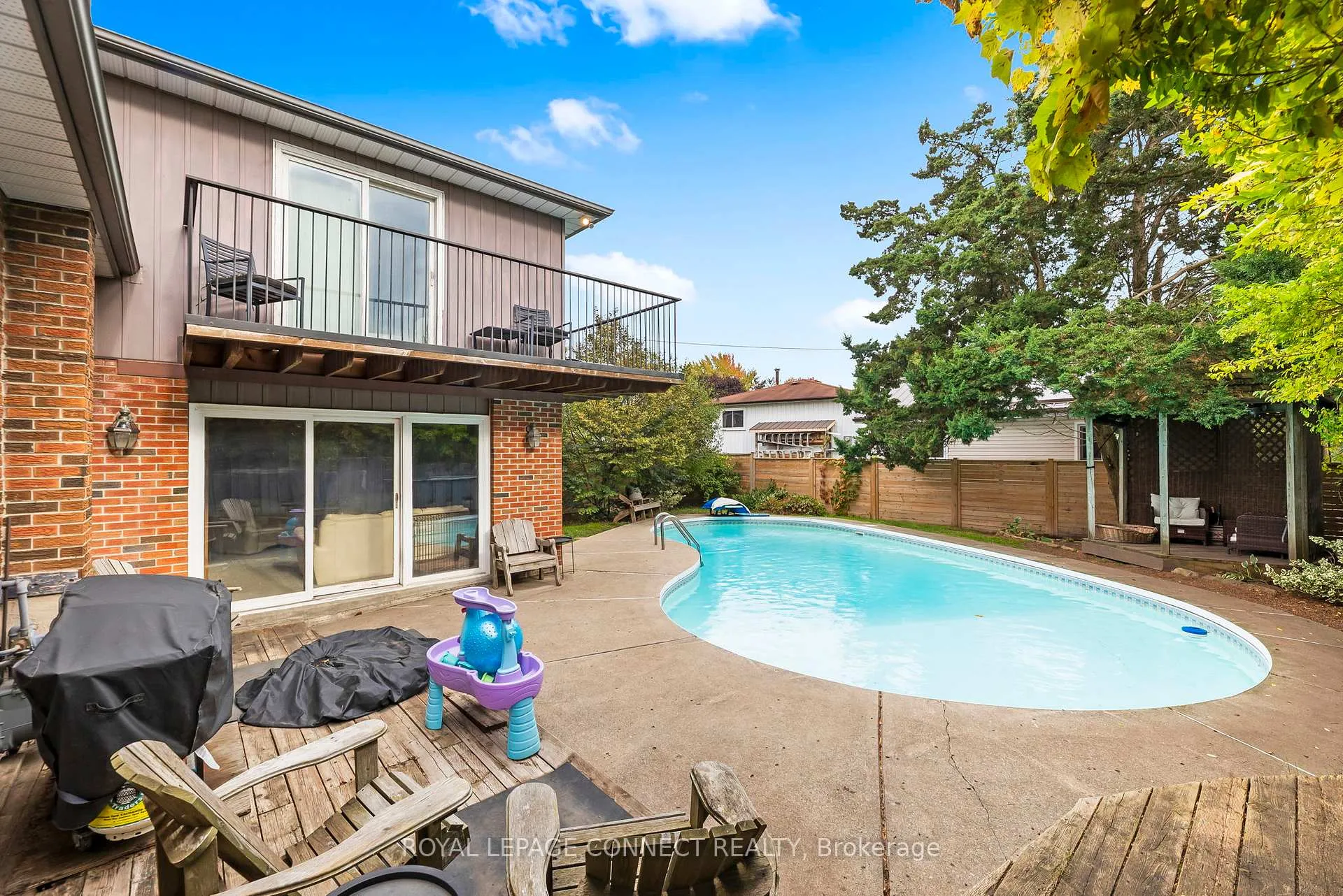 Photo 6 of 166 Clements Road E, Ajax, South East — HOMEH
