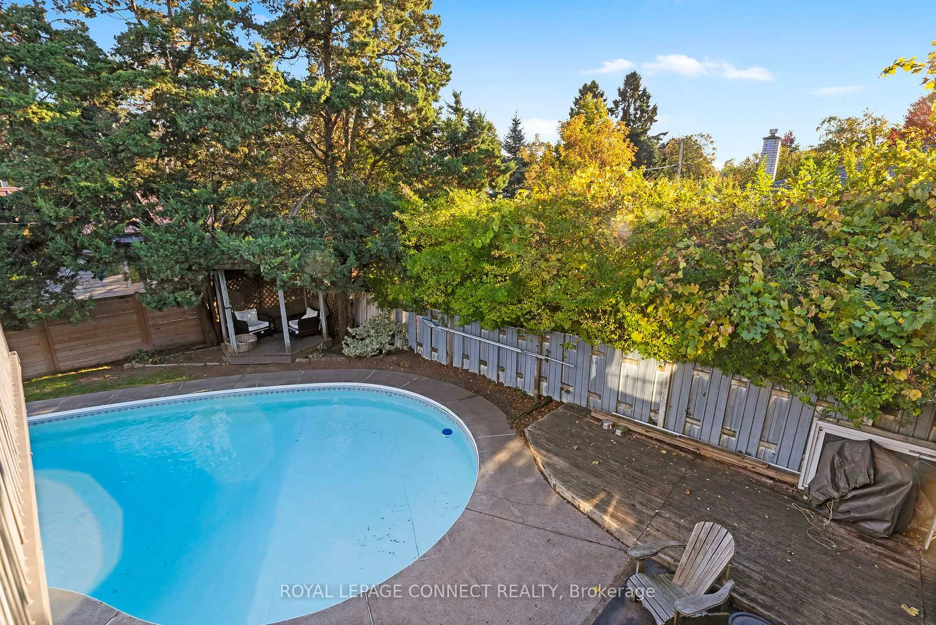 Photo 28 of 166 Clements Road E, Ajax, South East — HOMEH