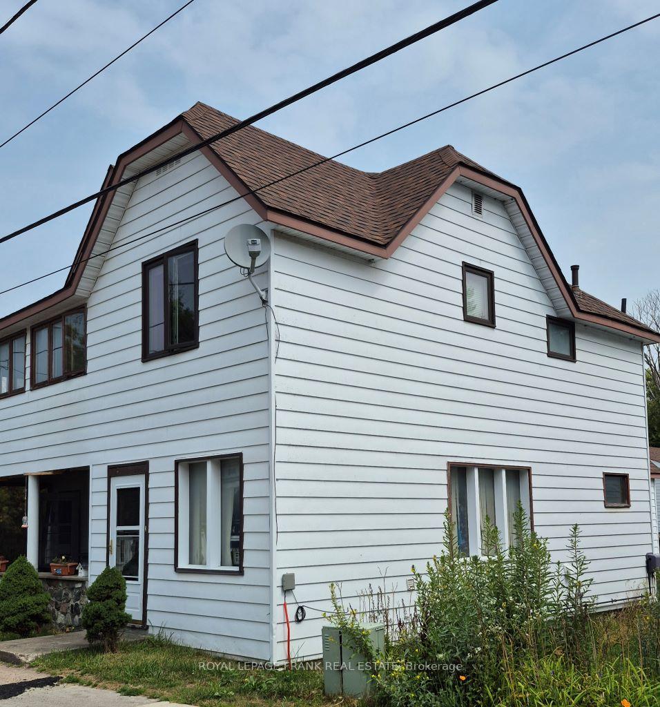 Photo 3 of 7 Hastings Street N, Bancroft, Bancroft Ward — HOMEH