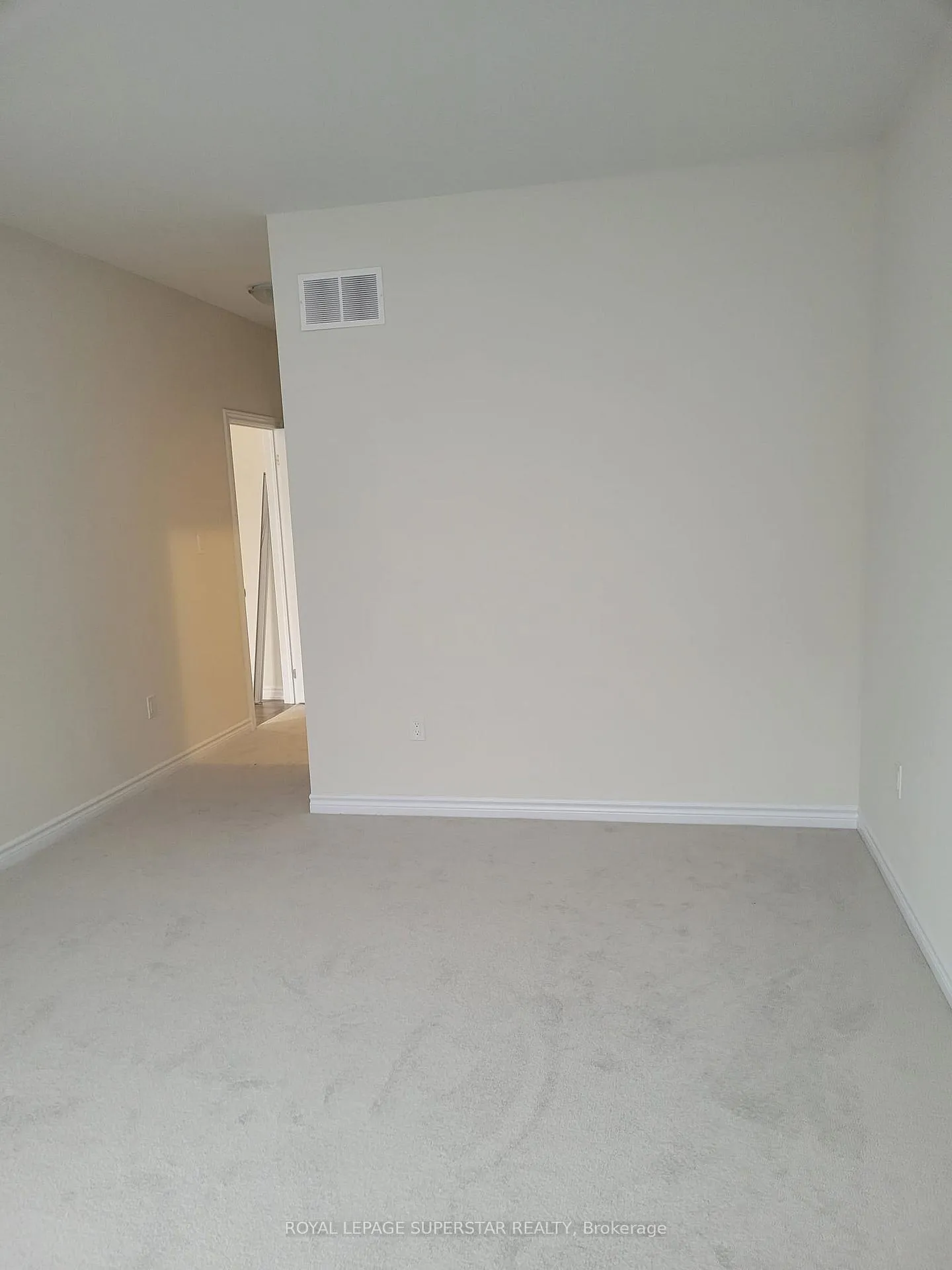 Photo 25 of 133 Berkely Street, Wasaga Beach — HOMEH