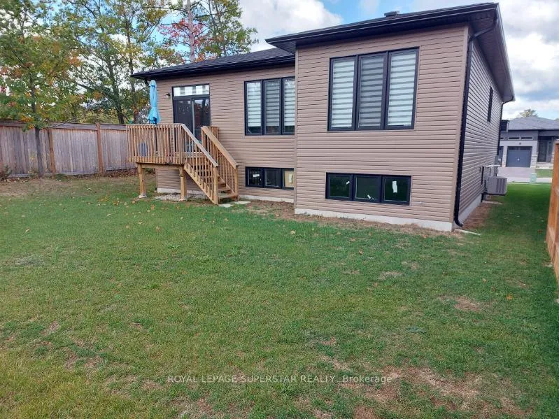Photo 34 of 133 Berkely Street, Wasaga Beach — HOMEH