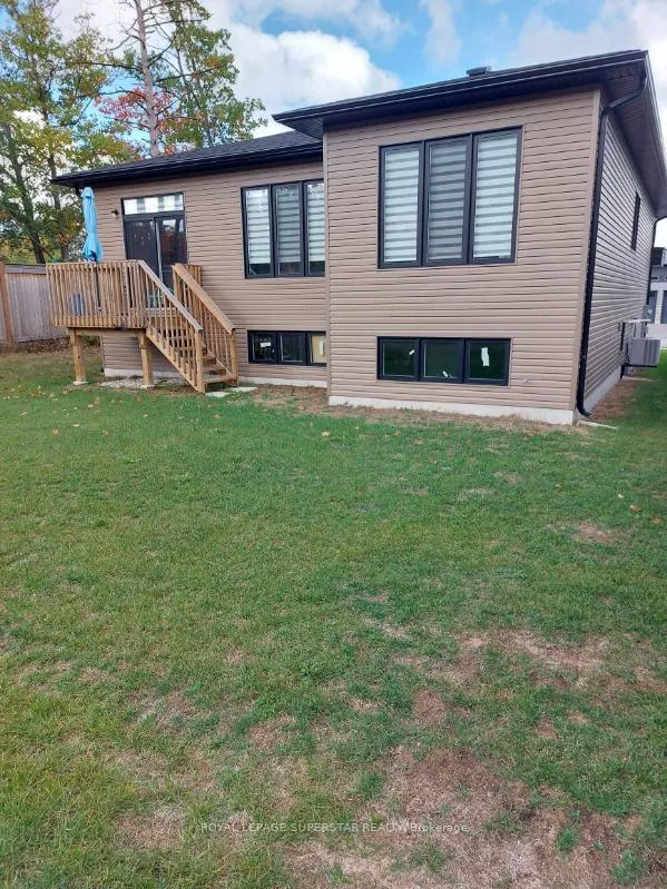 Photo 35 of 133 Berkely Street, Wasaga Beach — HOMEH