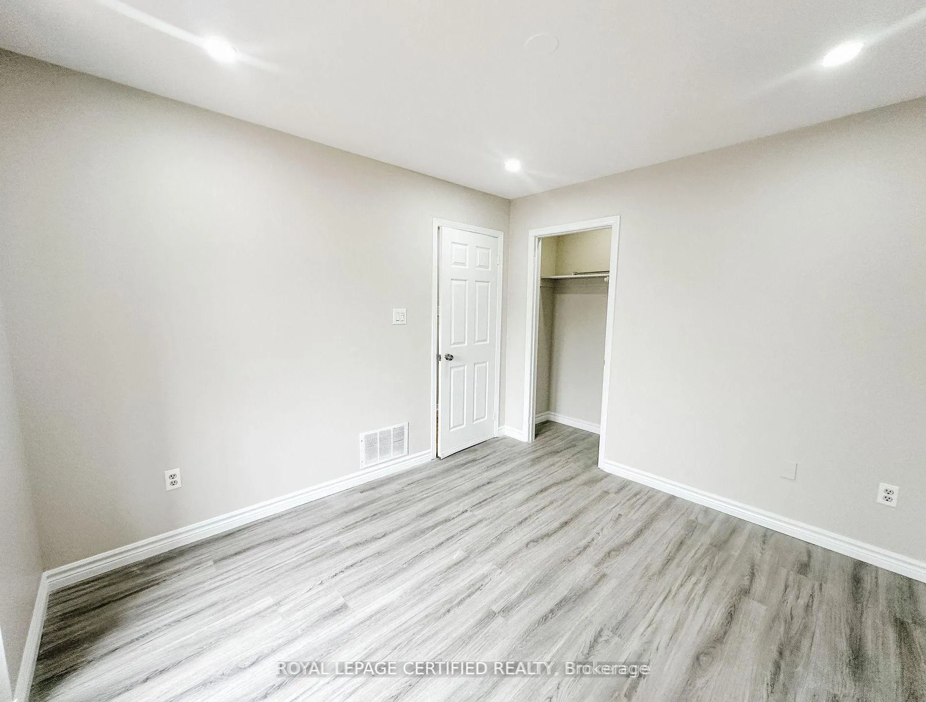 Photo 30 of 30 Lucerne Drive, Vaughan, Vellore Village — HOMEH