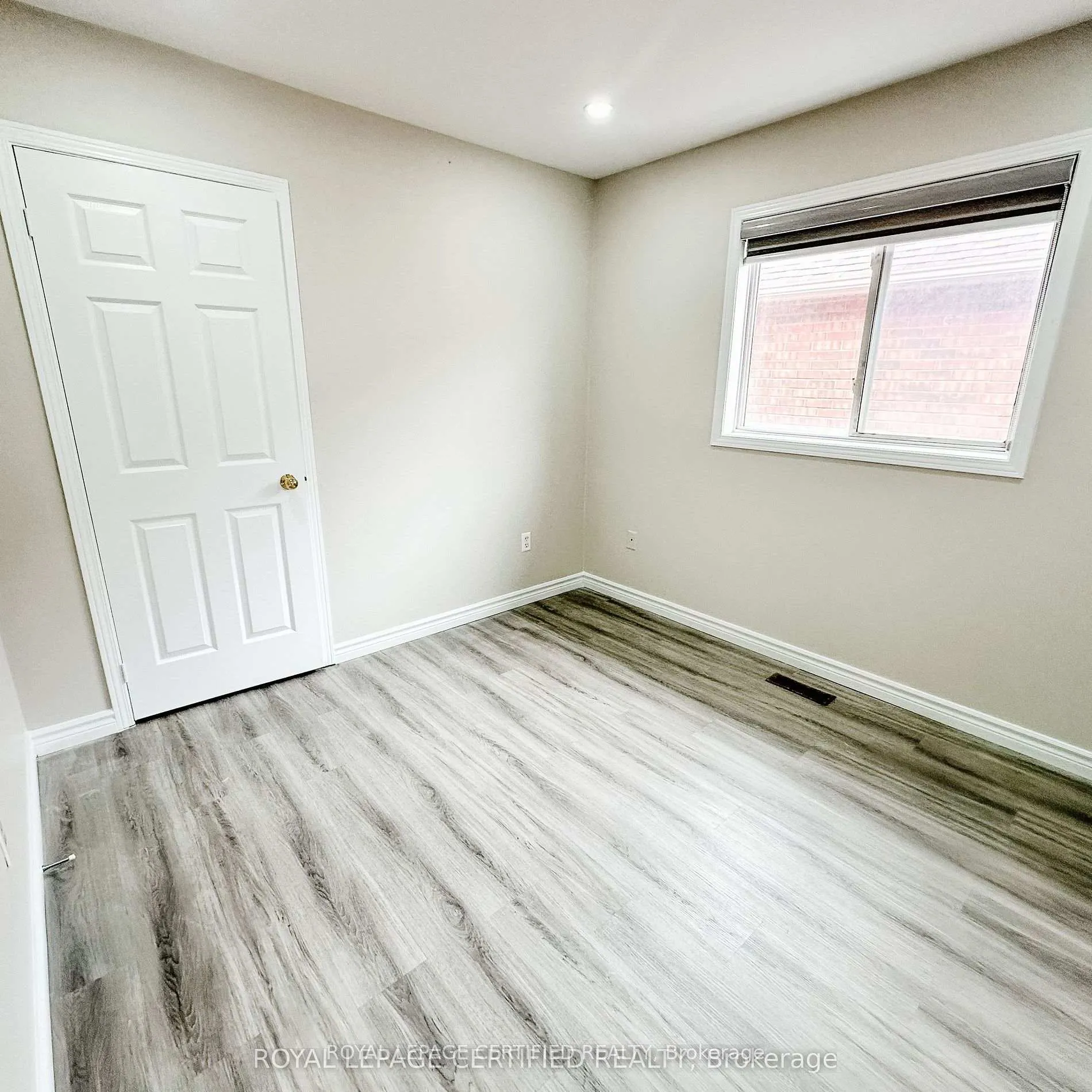 Photo 34 of 30 Lucerne Drive, Vaughan, Vellore Village — HOMEH