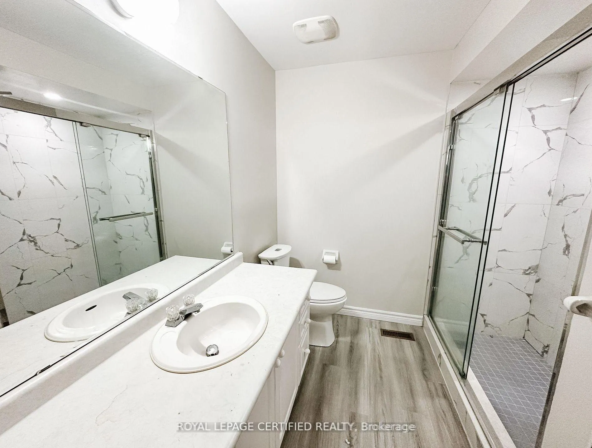Photo 35 of 30 Lucerne Drive, Vaughan, Vellore Village — HOMEH