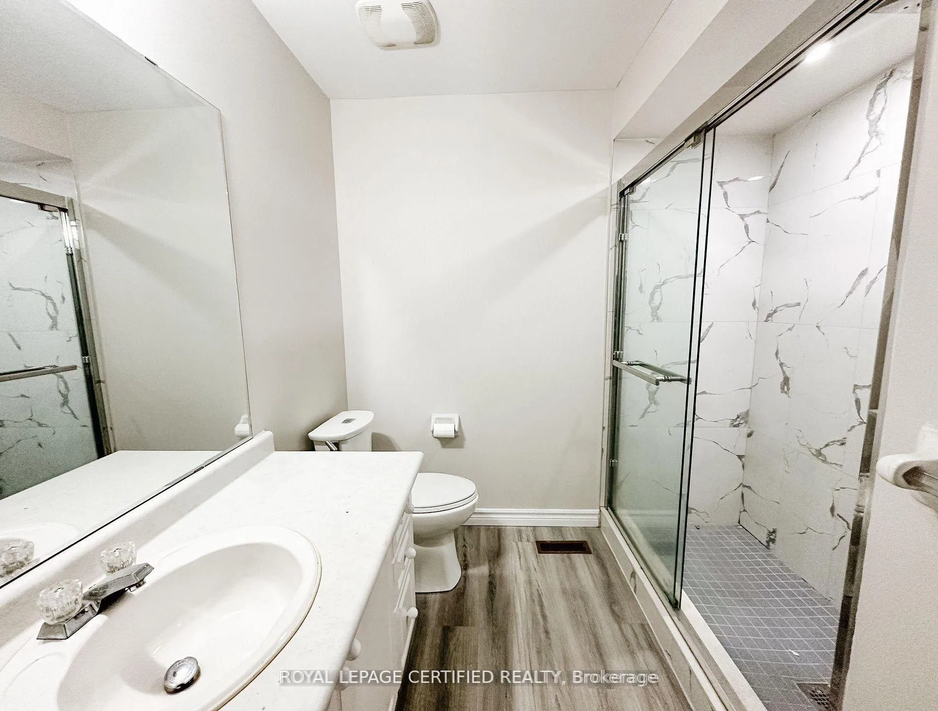 Photo 36 of 30 Lucerne Drive, Vaughan, Vellore Village — HOMEH