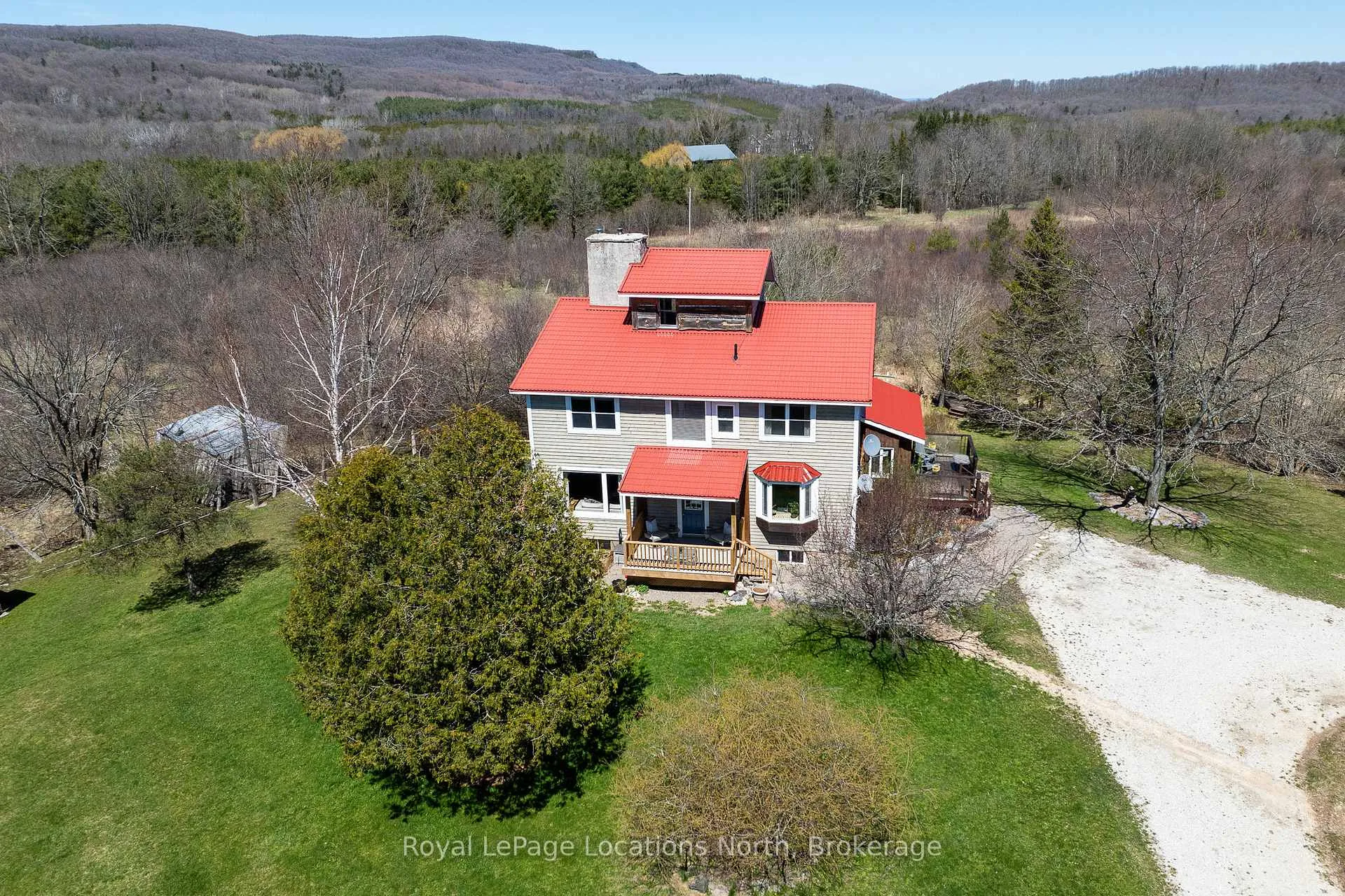 Photo 1 of 635017 Pretty River Road, Blue Mountains — HOMEH