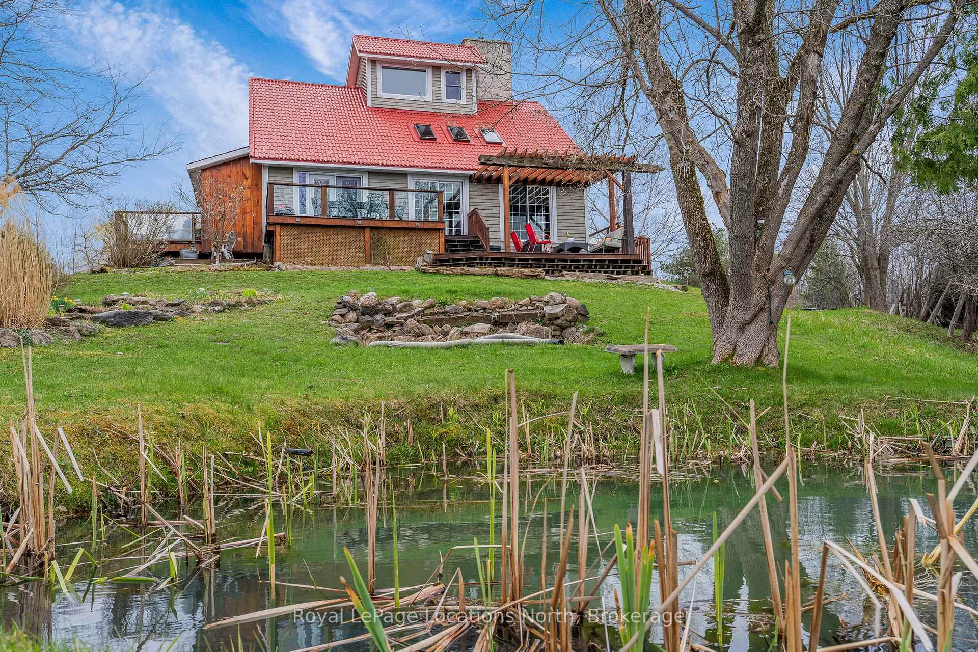 Photo 2 of 635017 Pretty River Road, Blue Mountains — HOMEH