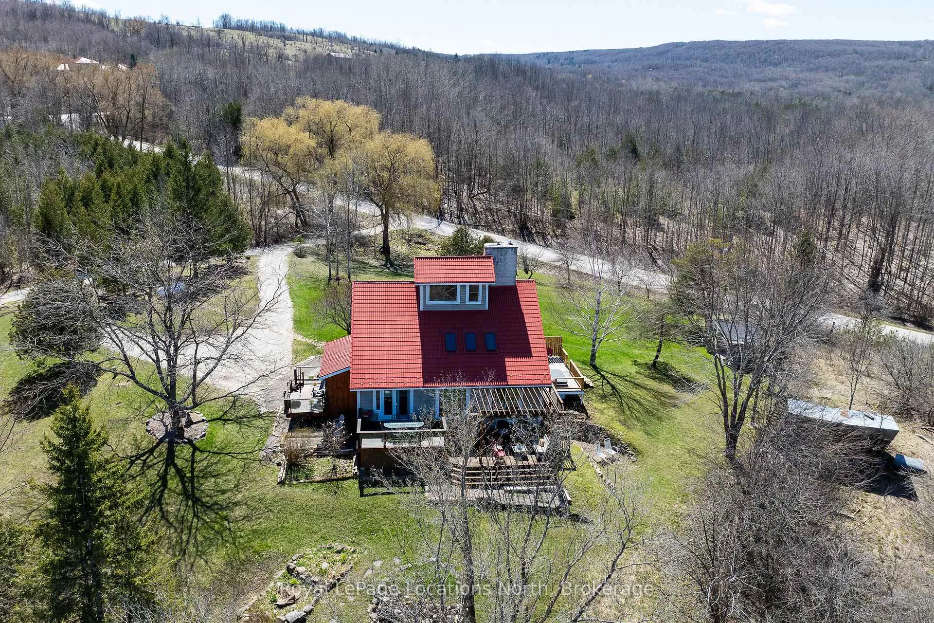 Photo 3 of 635017 Pretty River Road, Blue Mountains — HOMEH