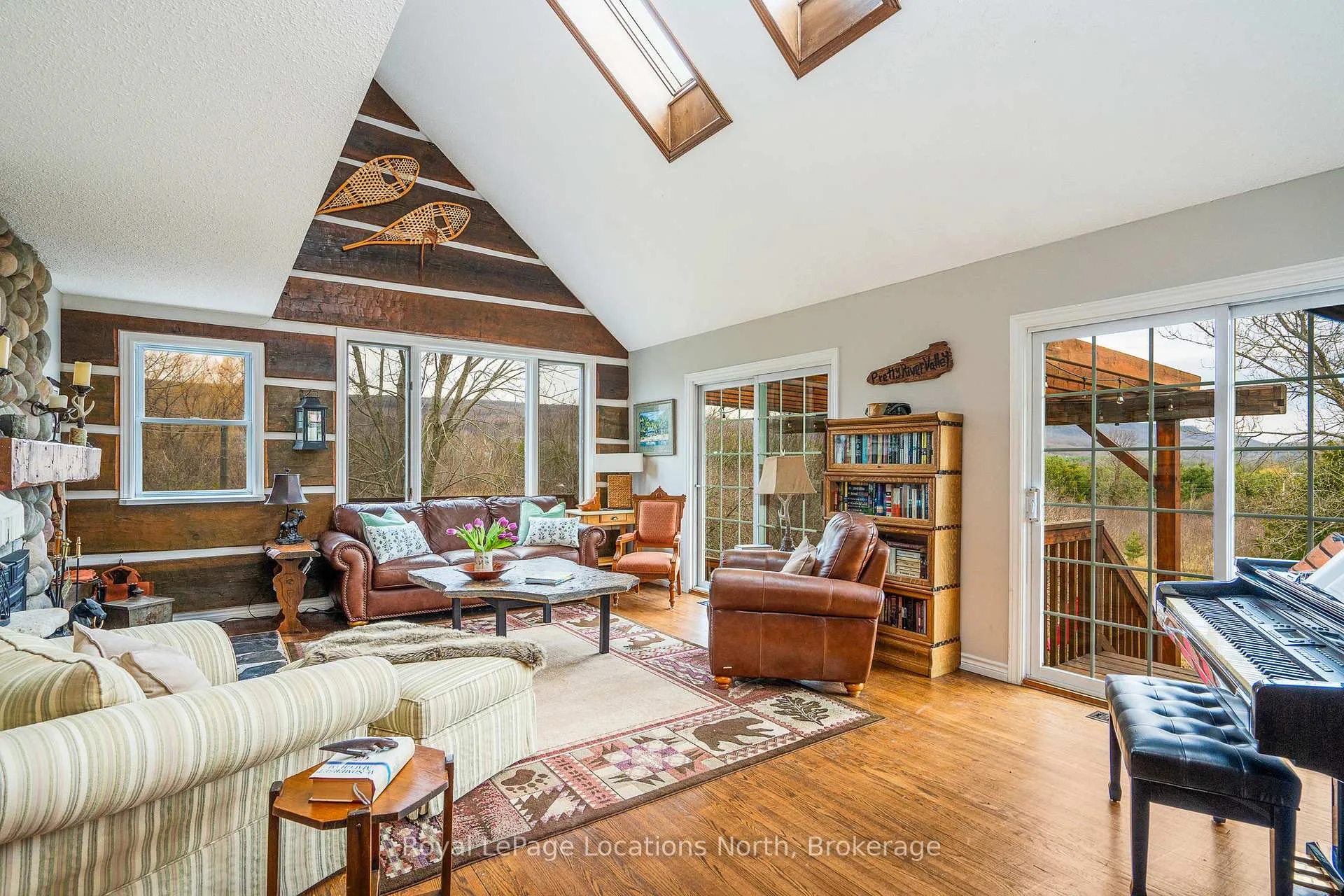 Photo 10 of 635017 Pretty River Road, Blue Mountains — HOMEH