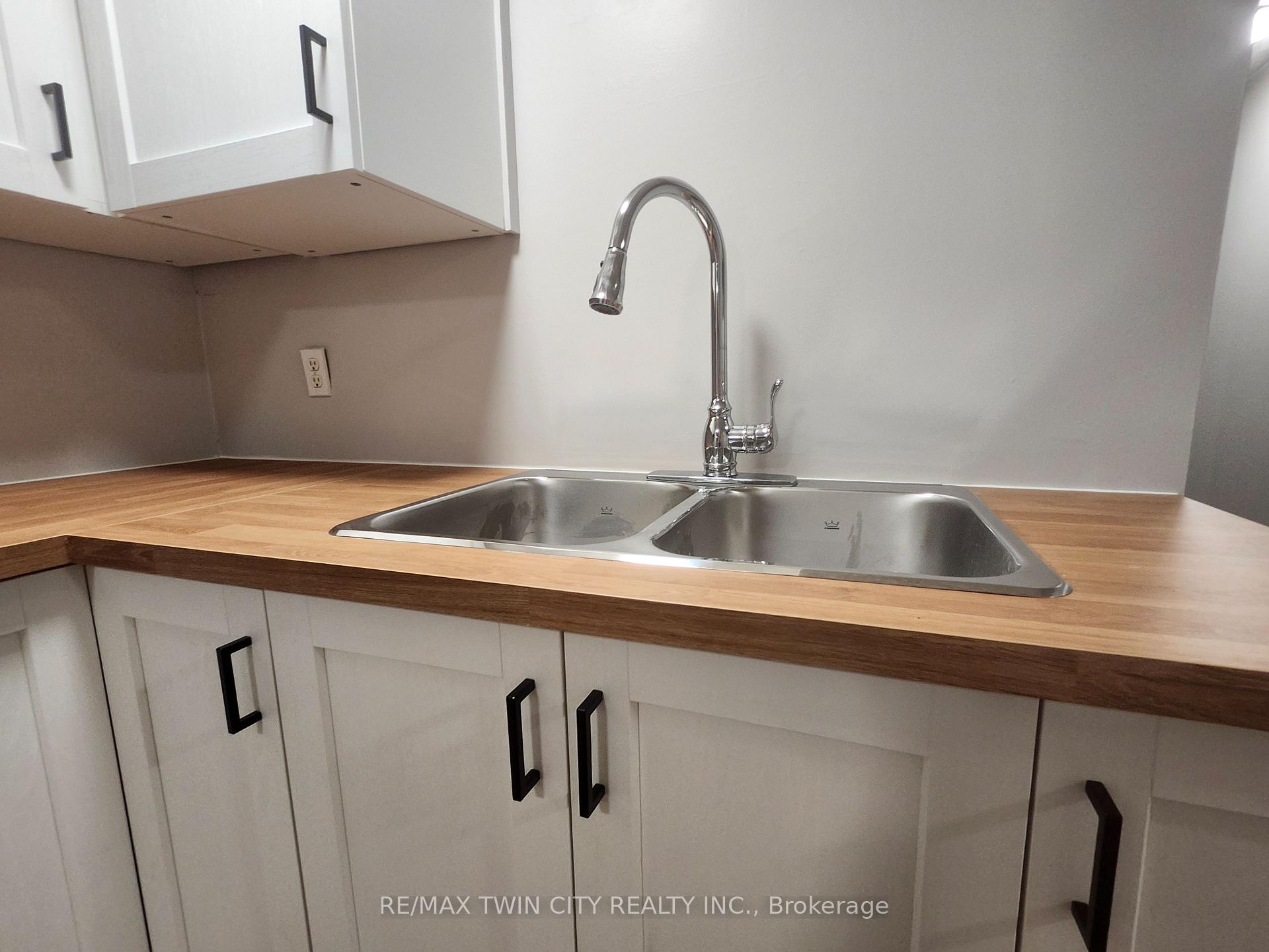 Photo 9 of Unit Lower, 197B Cedarvale Crescent, Waterloo — HOMEH