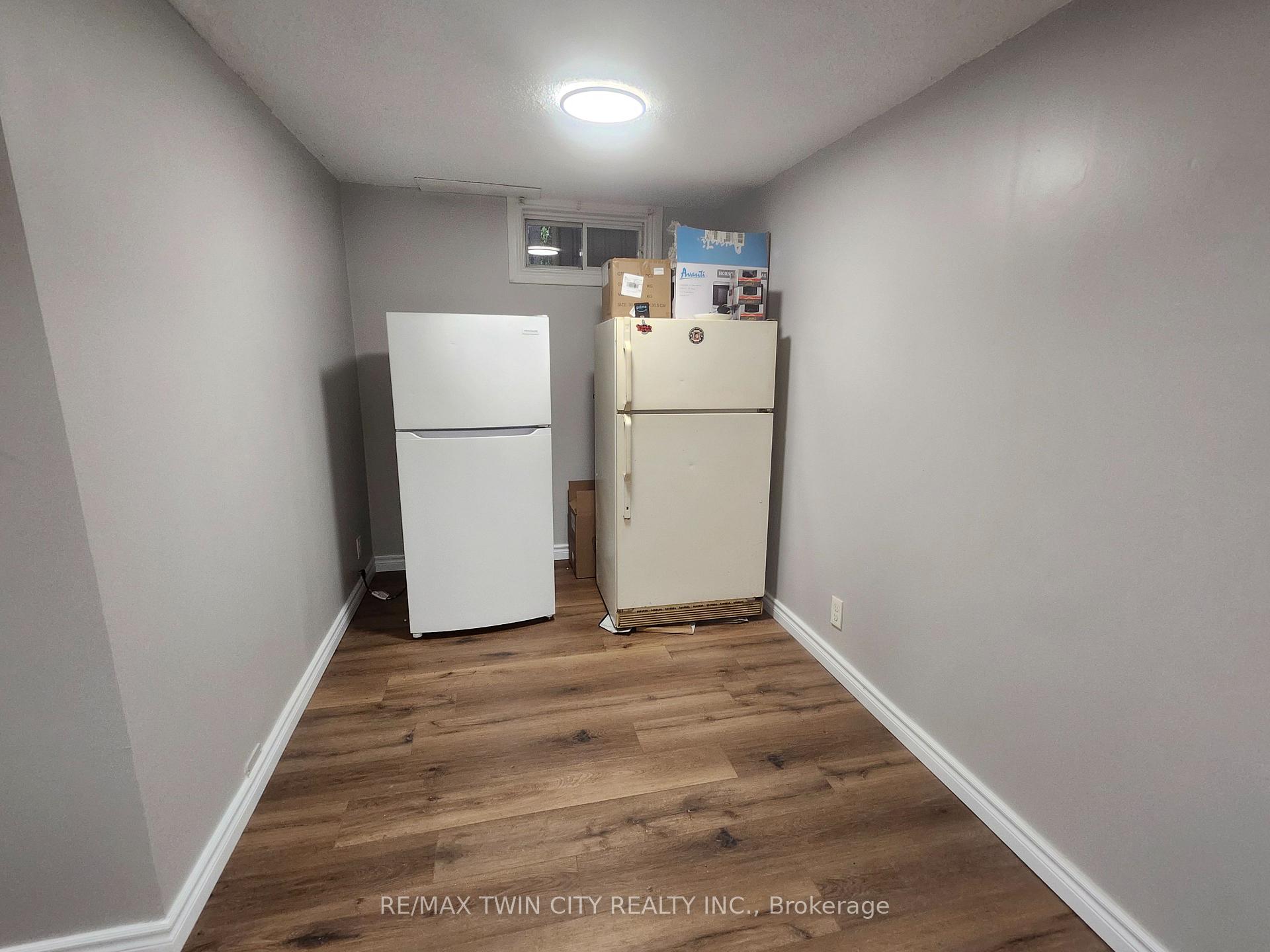 Photo 11 of Unit Lower, 197B Cedarvale Crescent, Waterloo — HOMEH