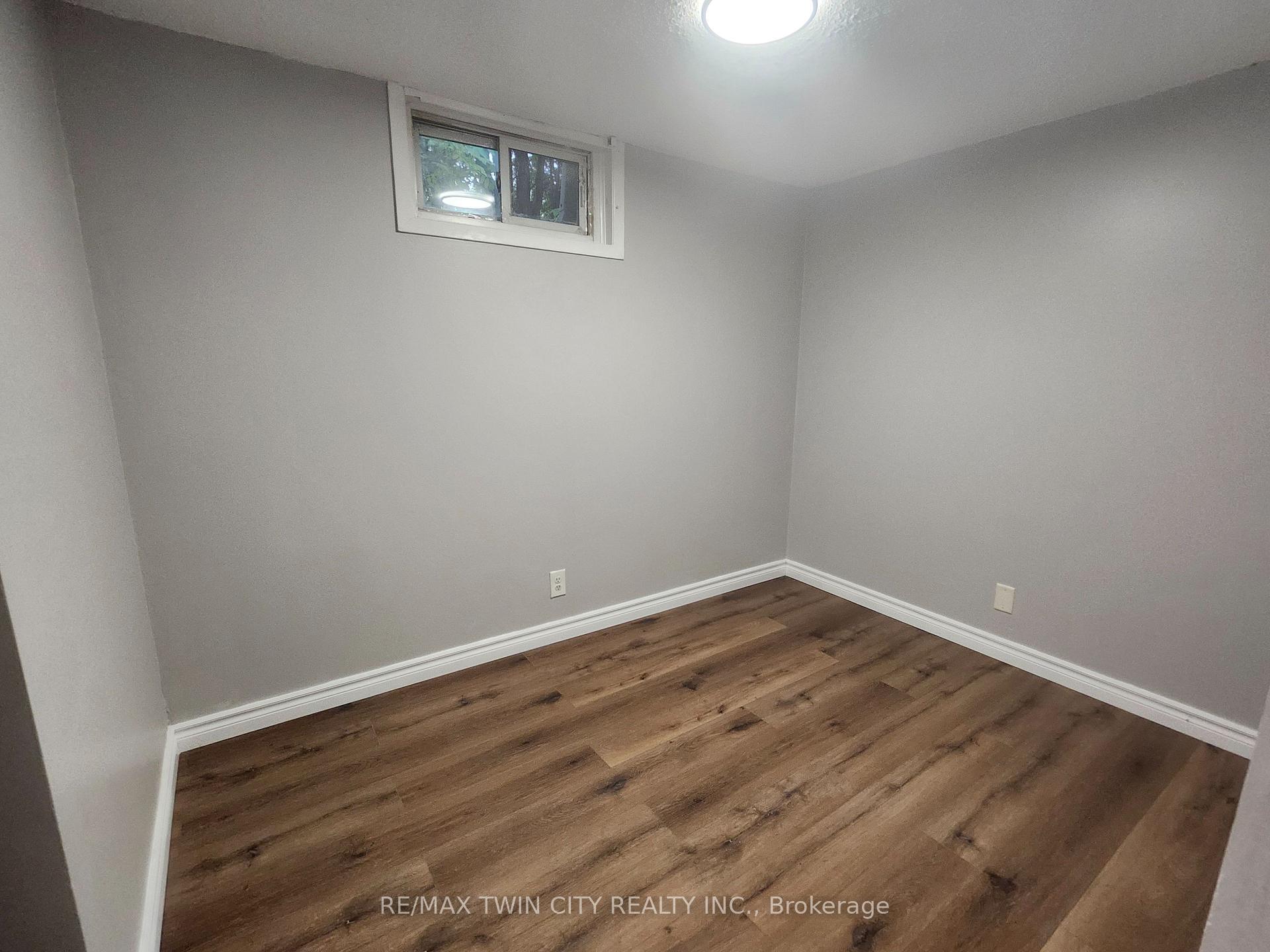 Photo 12 of Unit Lower, 197B Cedarvale Crescent, Waterloo — HOMEH