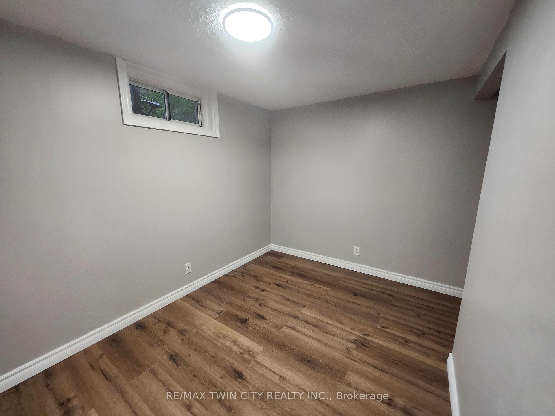 Photo 18 of Unit Lower, 197B Cedarvale Crescent, Waterloo — HOMEH