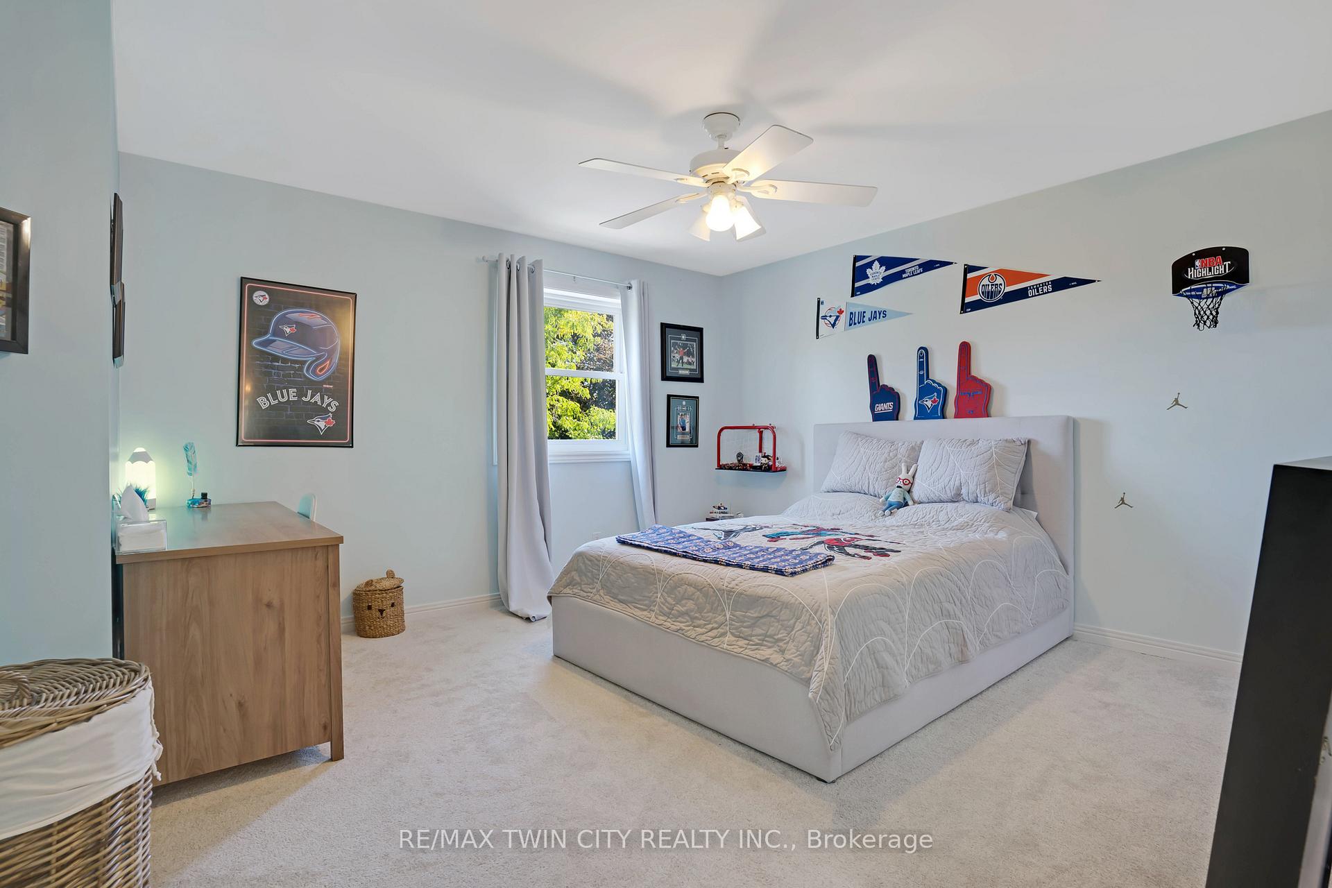 Photo 28 of 328 Wyecroft Boulevard, Waterloo — HOMEH