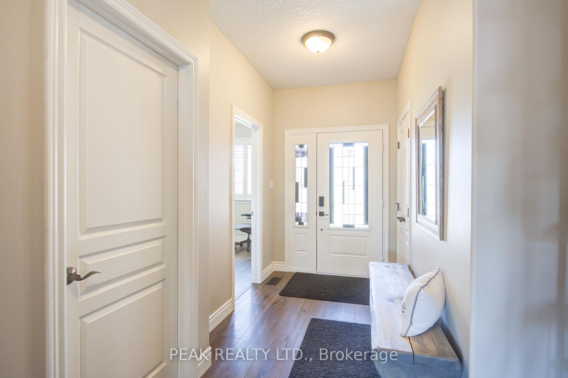 Photo 5 of 98 Gerber Meadows Drive, Wellesley — HOMEH