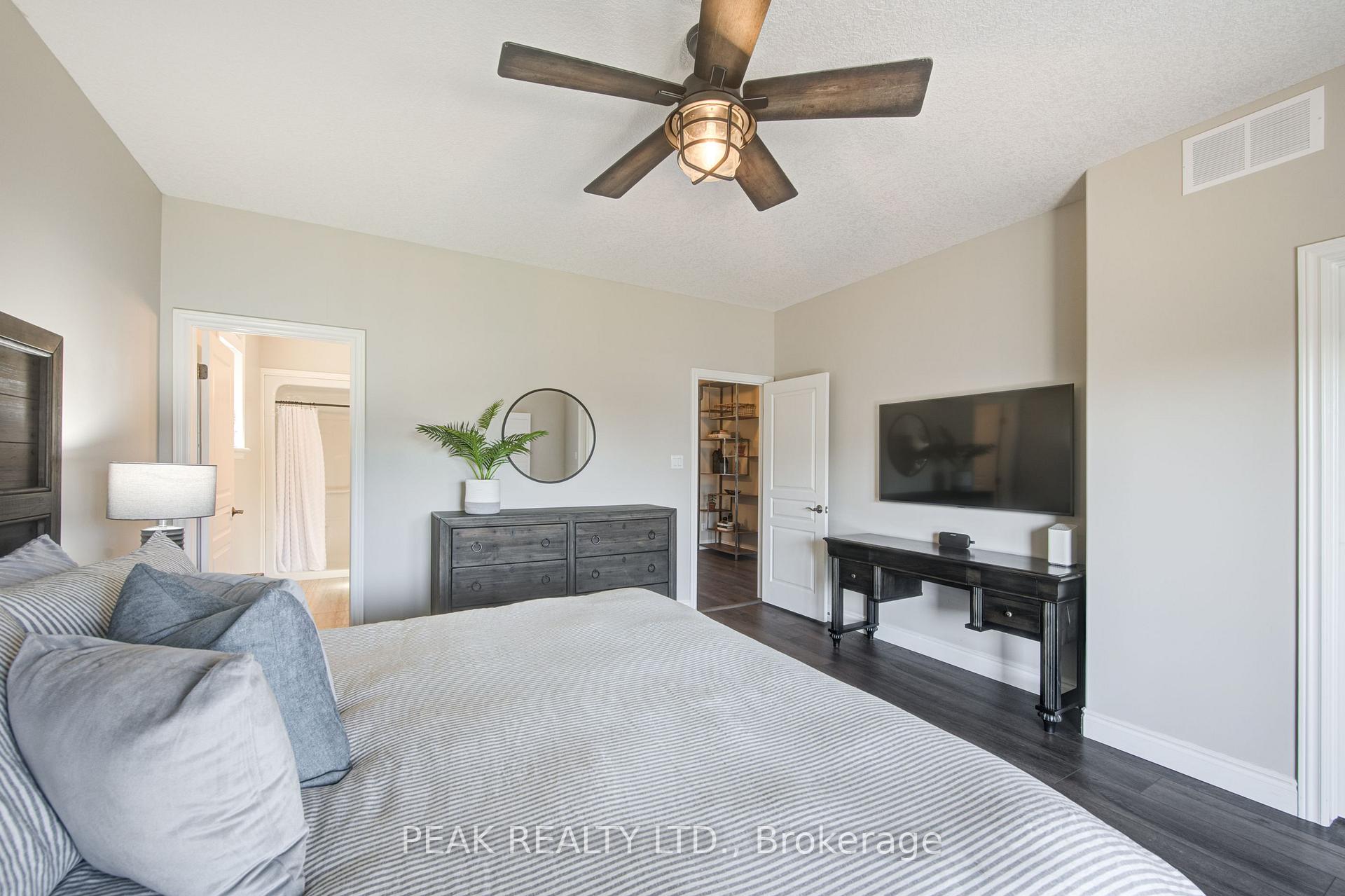 Photo 12 of 98 Gerber Meadows Drive, Wellesley — HOMEH