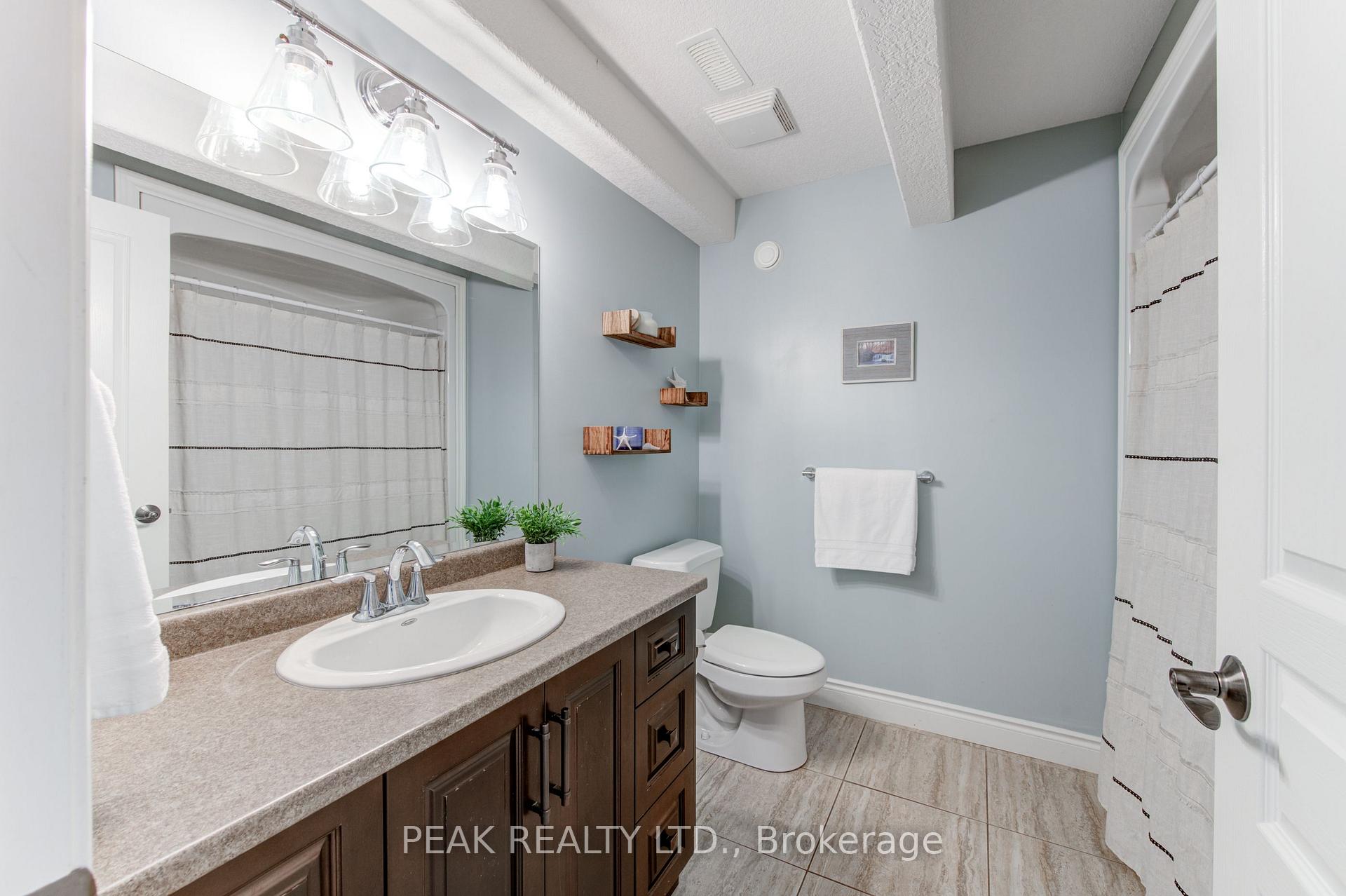 Photo 28 of 98 Gerber Meadows Drive, Wellesley — HOMEH