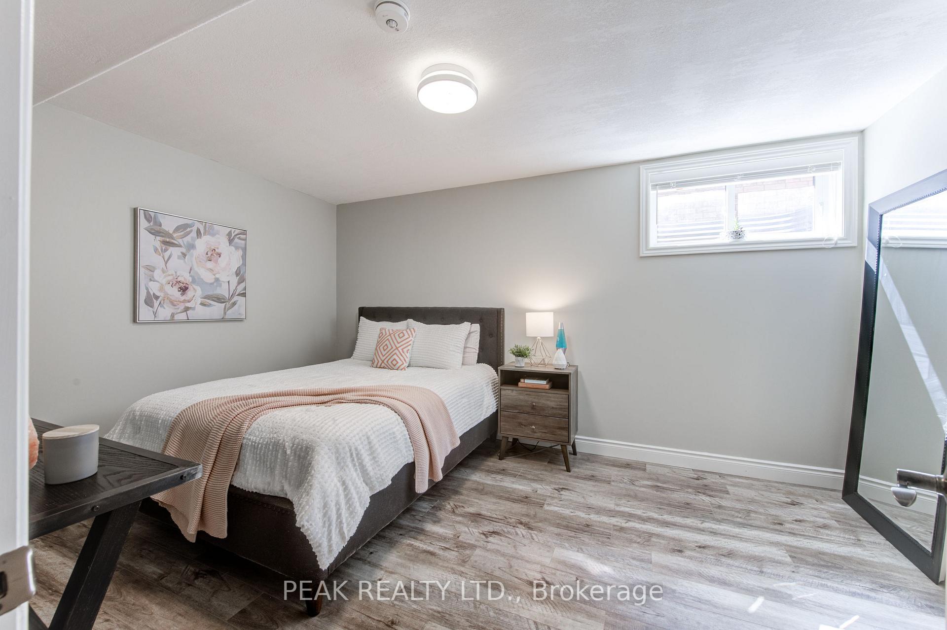 Photo 30 of 98 Gerber Meadows Drive, Wellesley — HOMEH