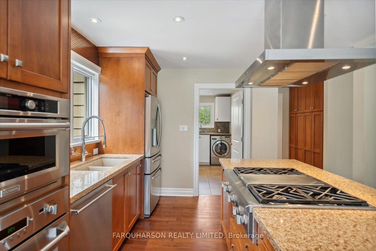 Photo 10 of 23 Silver Spring Crescent, Uxbridge, Rural Uxbridge — HOMEH